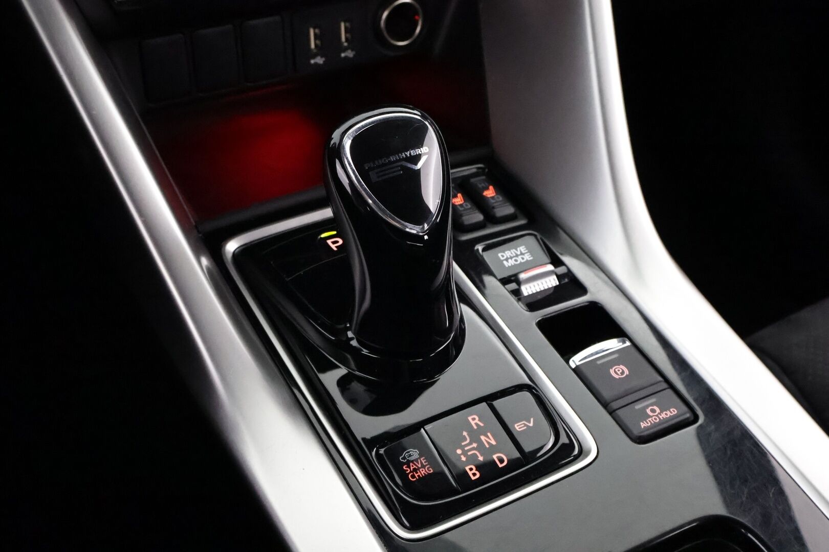 Mitsubishi ECLIPSE CROSS 2022 2.4 PHEV Instyle 4WD - 1OM Suomiauto | Vetokoukku | Peruutuskamera | Puolinahkasisusta | Vakkari | Keyless | LKA | 2x Renkaat Alkuperäisvantein!