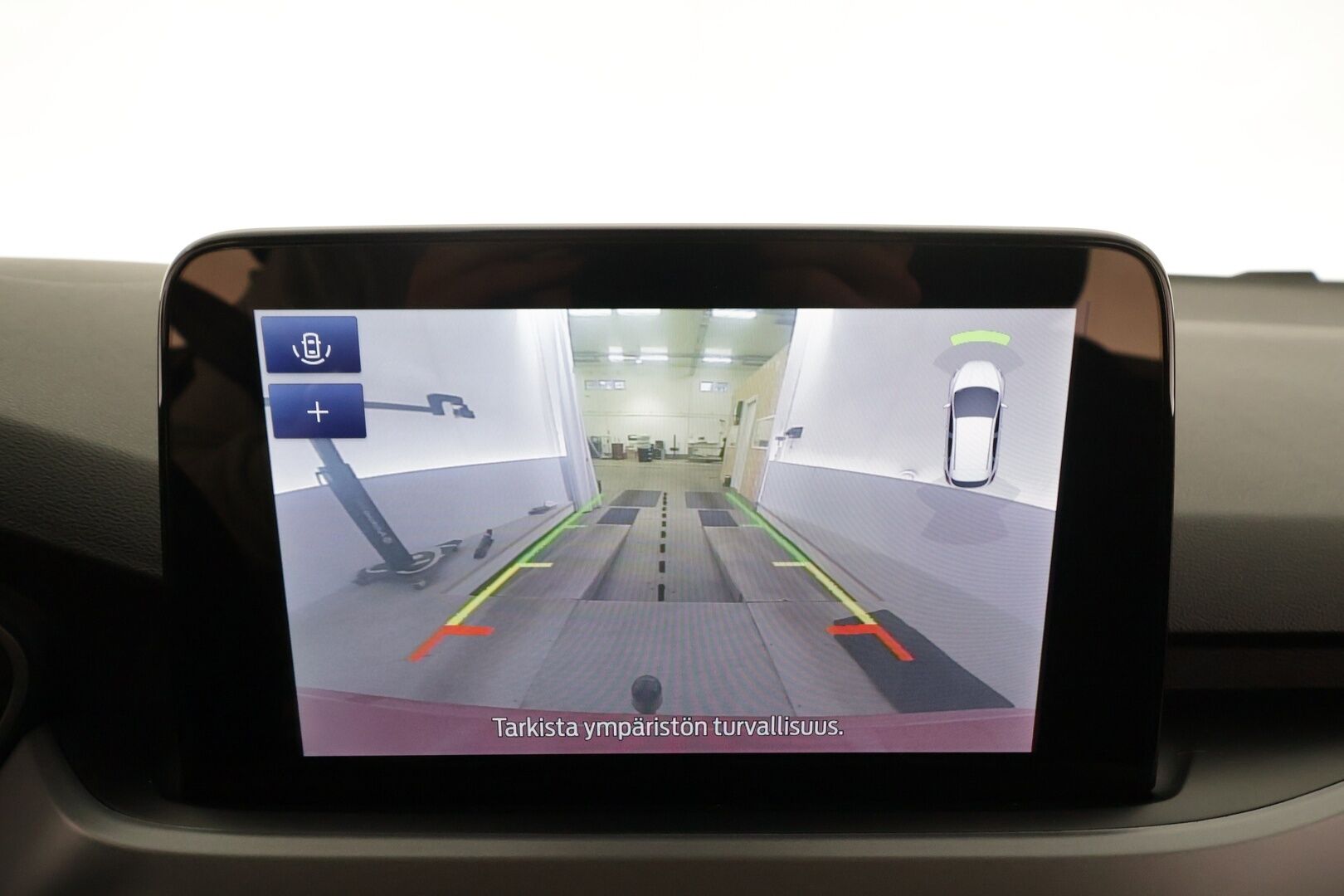 Ford Focus 2022 1.0 EcoBoost Hybrid Powershift 155hv A7 Active Style Wagon * ACC / LED / P.Kamera / Lohkolämmitin / Navi / Kaistavahti * - Koukku / Kahdet renkaat alumiini vanteilla / Merkkiliikkeen Huoltokirja