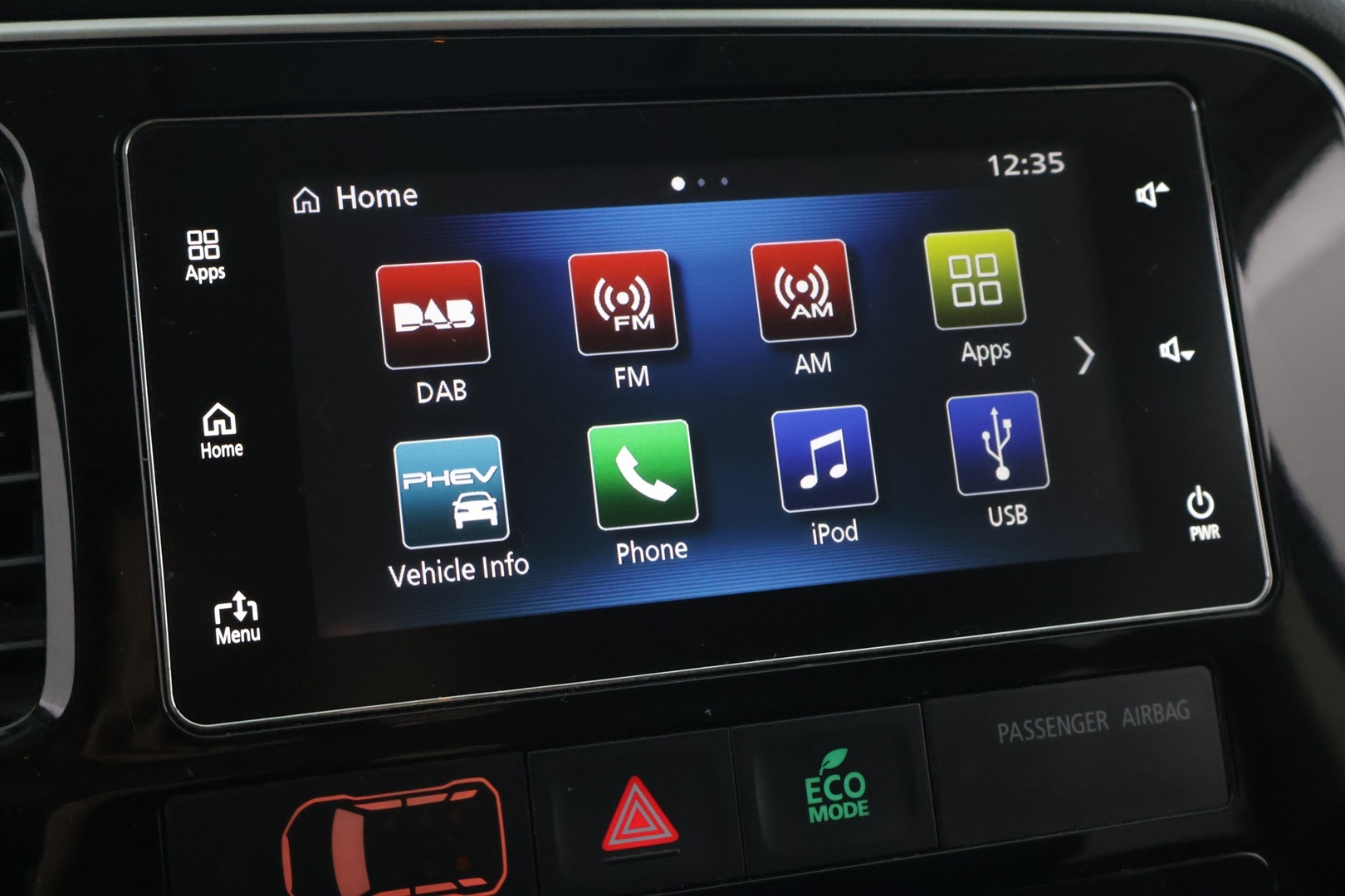 Mitsubishi Outlander PHEV 2017 Intense Business 4WD 5P - Intense Business 4WD 5P | Lämmitettävä ratti | Webasto | Koukku | Vakkari | Keyless