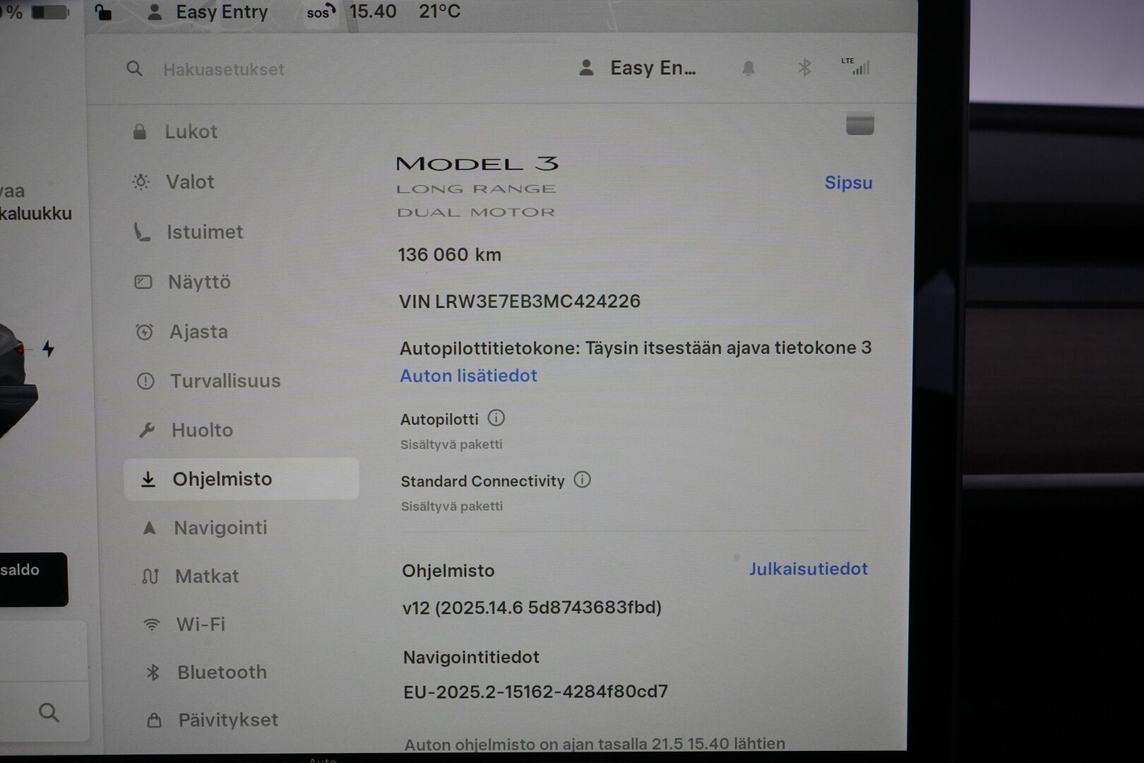 Tesla Model 3 2021 Long Range *Acc / Panorama / Kamera / Premium audio / Tutkat* - 2x renkaat Alumiinivantein / Taloudellinen