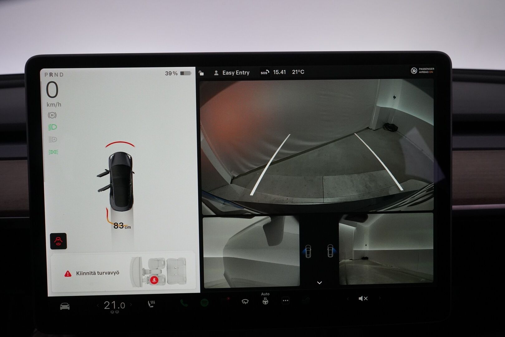 Tesla Model 3 2021 Long Range *Acc / Panorama / Kamera / Premium audio / Tutkat* - 2x renkaat Alumiinivantein / Taloudellinen