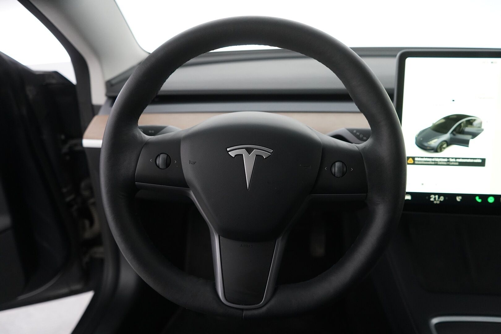 Tesla Model 3 2021 Long Range *Acc / Panorama / Kamera / Premium audio / Tutkat* - 2x renkaat Alumiinivantein / Taloudellinen