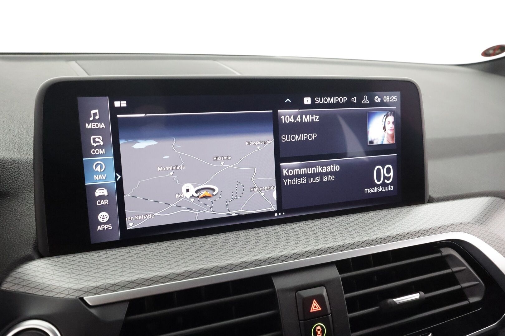 BMW X3 2020 G01 xDrive 30e A Business M Sport * ACC / Koukku / Akkukäyttöinen lisälämmitin / Adapt LED / Hifi / 360-Kamera / Nahat * - Merkkihuollettu / 2x Lataus / Kahdet Renkaat