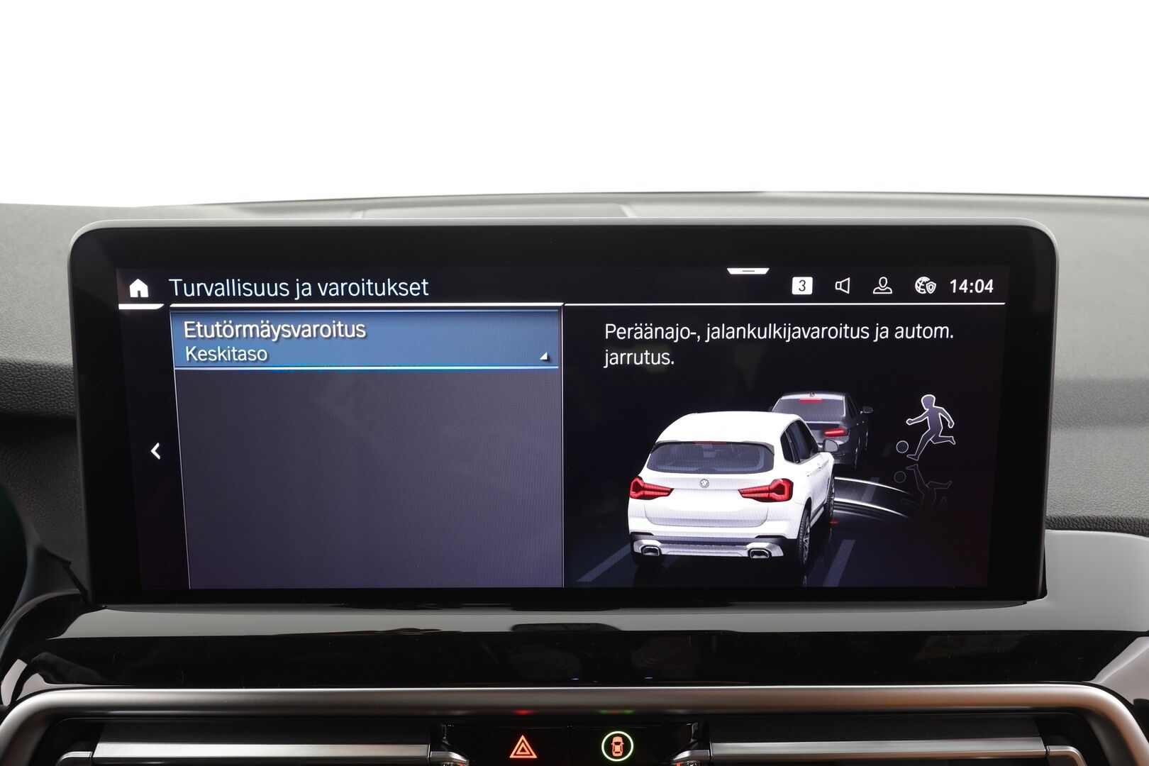 BMW X3 2022 G01 xDrive 30e A Charged Edition * HiFi / Sportnahat / LED / P.Kamera / Navi / Digimittaristo * - 1-om Suomi-auto / Kahdet renkaat aluvanteilla / 2x Latauskaapelit / Merkkihuollot - HULLUT AVAJAISHULINAT KORKOTARJOUS 3,29 %