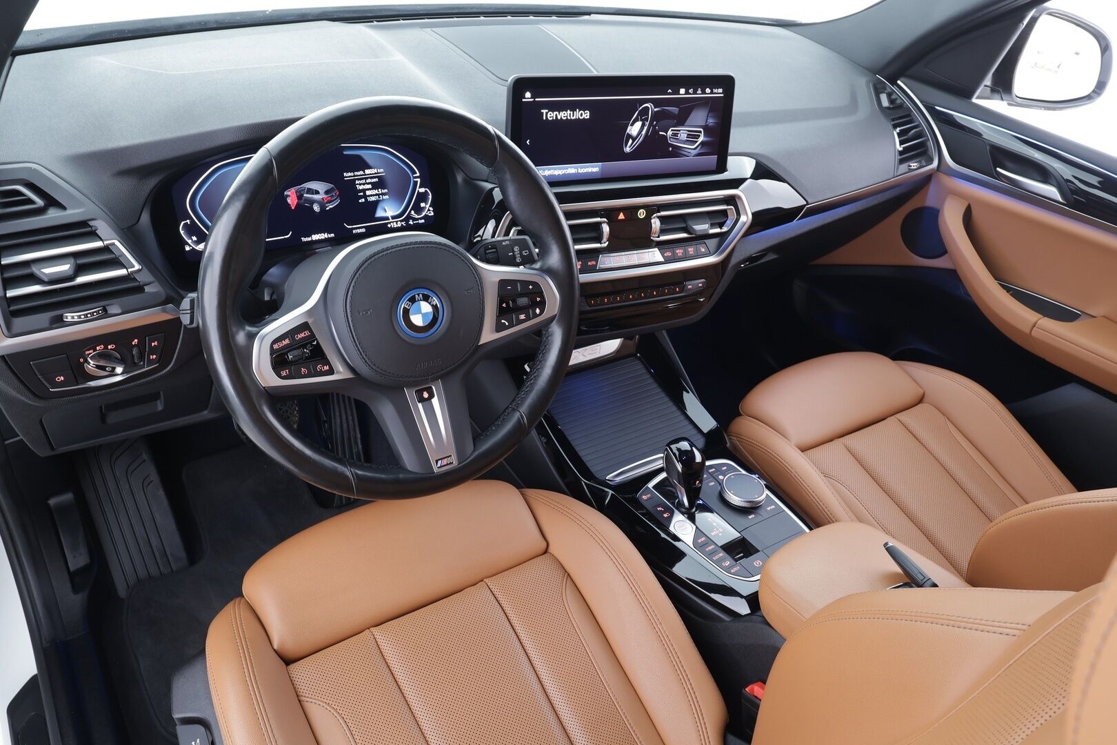 BMW X3 2022 G01 xDrive 30e A Charged Edition * HiFi / Sportnahat / LED / P.Kamera / Navi / Digimittaristo * - 1-om Suomi-auto / Kahdet renkaat aluvanteilla / 2x Latauskaapelit / Merkkihuollot - HULLUT AVAJAISHULINAT KORKOTARJOUS 3,29 %