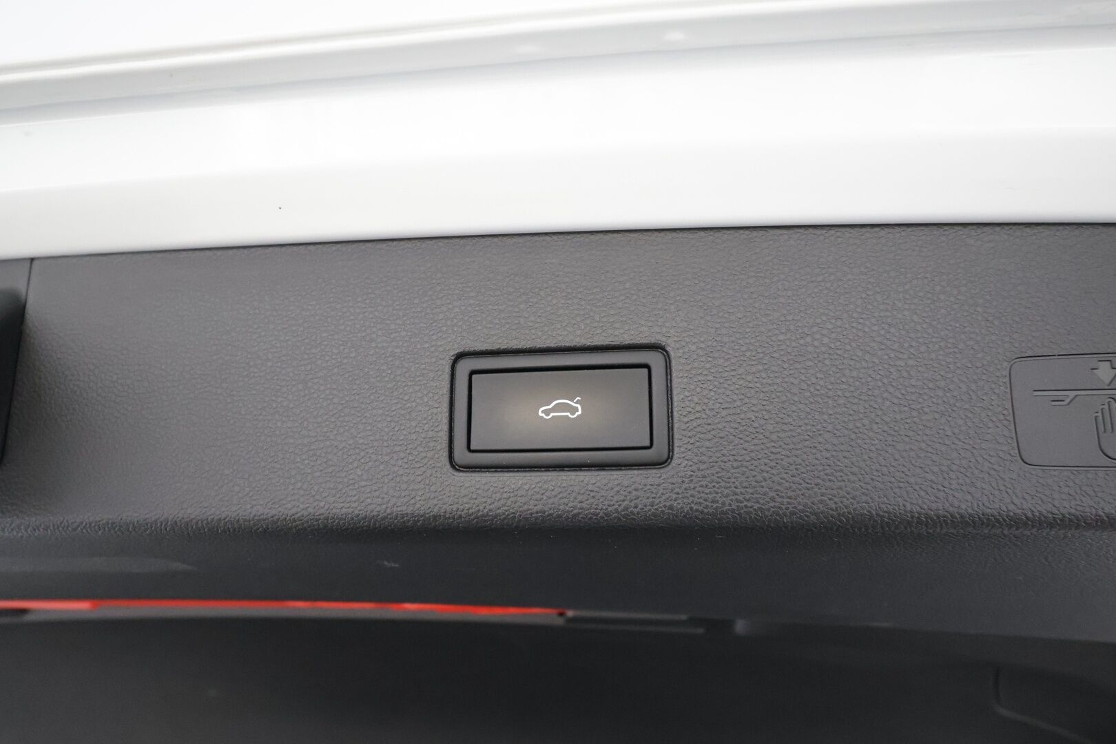 Volkswagen Golf 2022 Variant 1,5 eTSI 110 kW (MHEV) DSG - ACC | Webasto | Peruutuskamera | Kaistavahti | Keyless | 1.Om Suomi-auto | Kahdet OEM vanteet | Viimeisin huolto 90tkm