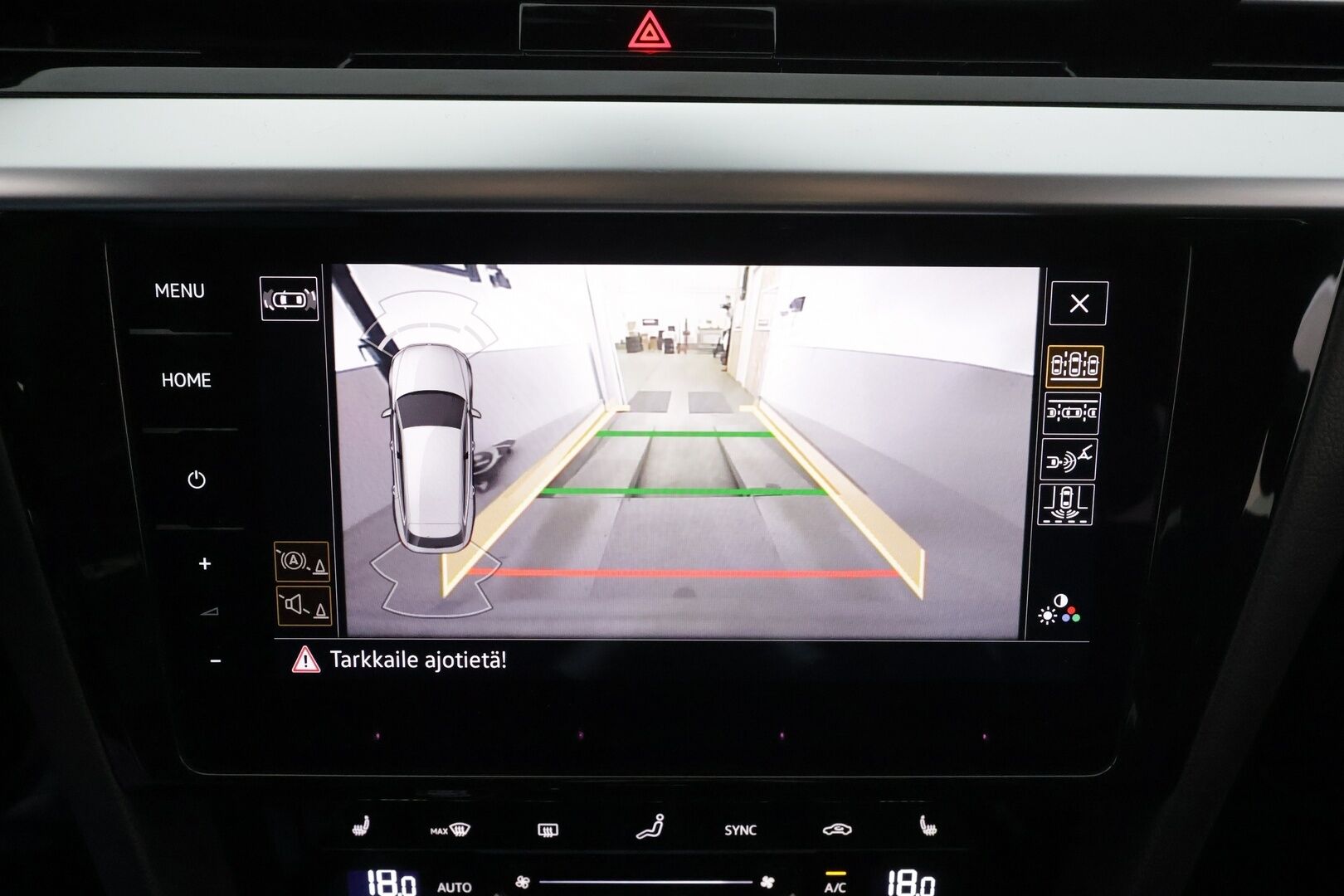 Volkswagen Arteon 2023 Shooting Brake R-Line eHybrid 160 kW DSG-automaatti * Webasto / Adapt.Vakkari / Nahka-Alcantara / Vetokoukku / KeyLess / Navi - iQ Matrix LED / 1OM Suomiauto / ALV - HULLUT AVAJAISHULINAT KORKOTARJOUS 3,29 %