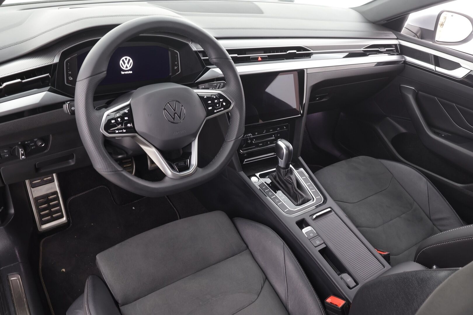 Volkswagen Arteon 2023 Shooting Brake R-Line eHybrid 160 kW DSG * ACC / Webasto / LED / Koukku / Navi / keyless * - Koti & kauppalaturi / 1.Om suomi-auto