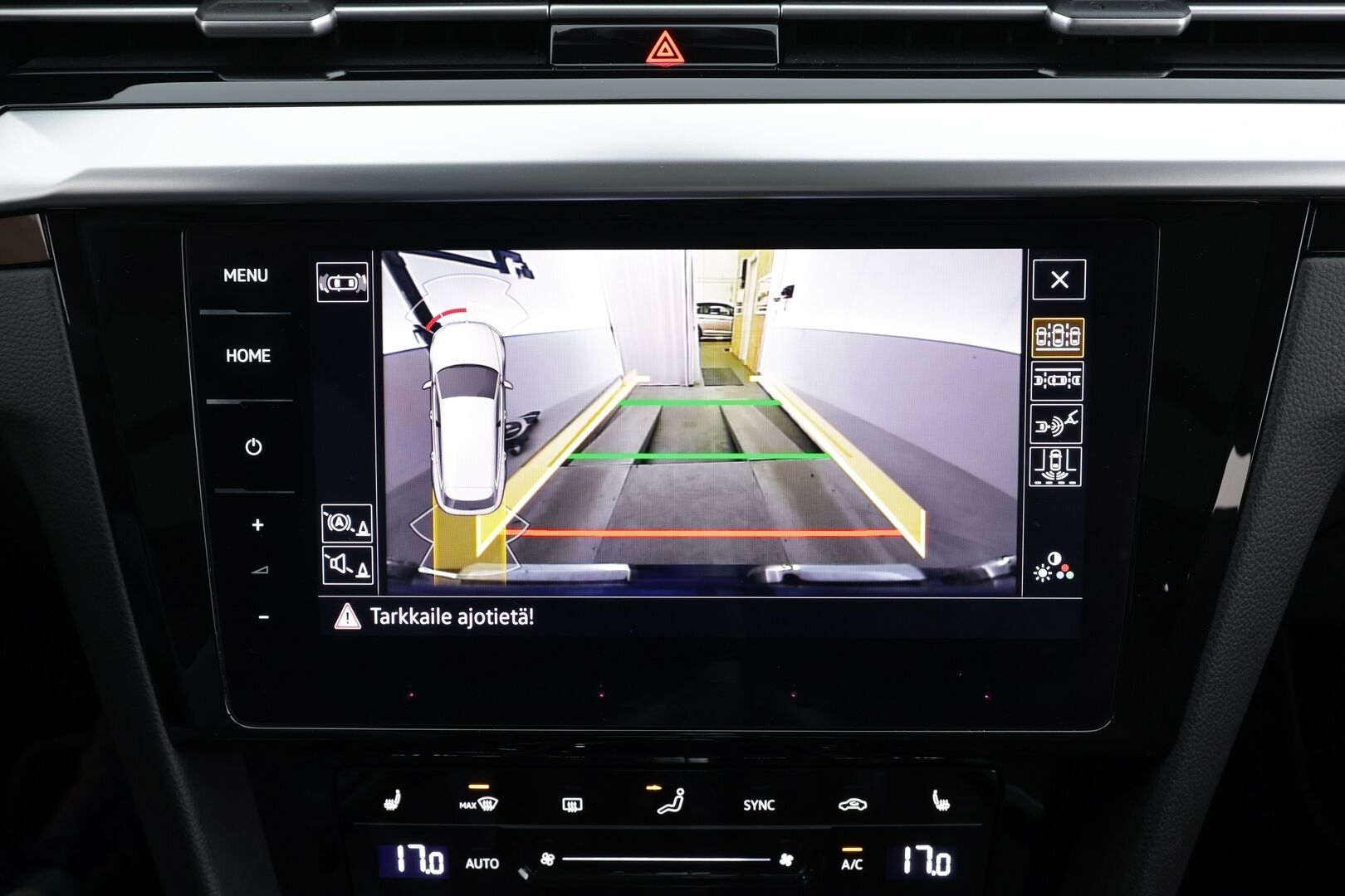 Volkswagen Arteon 2022 Shooting Brake R-Line eHybrid 160 kW DSG * Panorama / Webasto / Koukku / ACC / Adapt.LED / P.Kamera / Navi / HUD * - 1-om Suomi-auto / Akku kuntotarkastettu! / 2x Latauskaapelit / Kahdet renkaat / Merkkihuollot - HULLU BLACKWEEK KORKOTARJOUS 2,49%