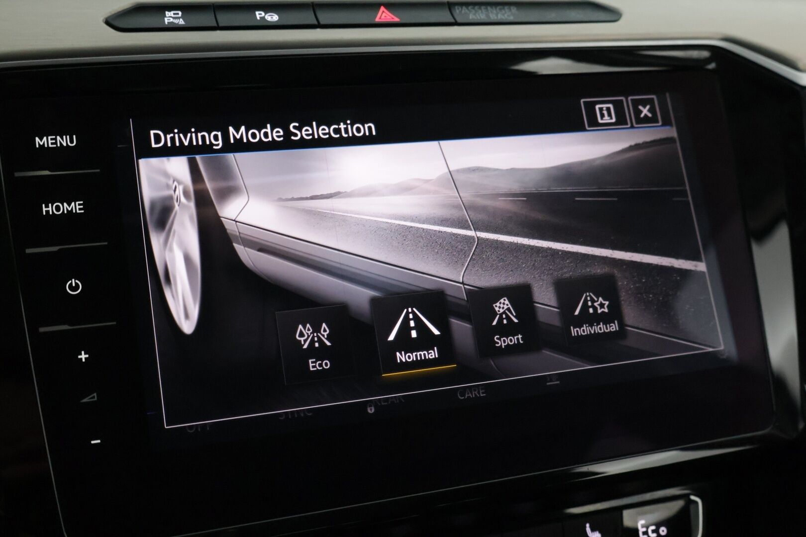 Volkswagen Passat 2018 Variant GTE Plug-In Hybrid 160 kW (218 hv) DSG-automaatti - | Lane Assist | Navi | ACC | Keyless | Muistipenkki | Vetokoukku | Blis | 360 kamera | Webasto | ErgoComfort | Matrix LED |