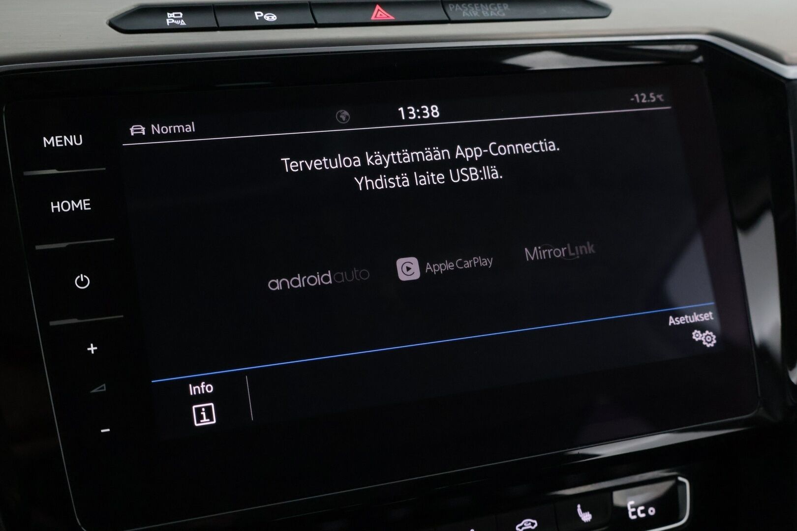 Volkswagen Passat 2018 Variant GTE Plug-In Hybrid 160 kW (218 hv) DSG-automaatti * ACC / BLIS / Matrix LED / 360 kamera / Webasto * - * Lane Assist / Navi / CarPlay / Keyless / Muistipenkki / Vetokoukku *