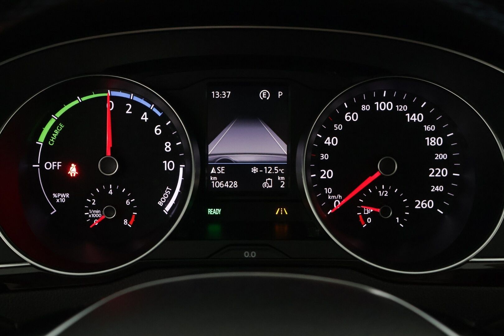 Volkswagen Passat 2018 Variant GTE Plug-In Hybrid 160 kW (218 hv) DSG-automaatti * ACC / BLIS / Matrix LED / 360 kamera / Webasto * - * Lane Assist / Navi / CarPlay / Keyless / Muistipenkki / Vetokoukku *