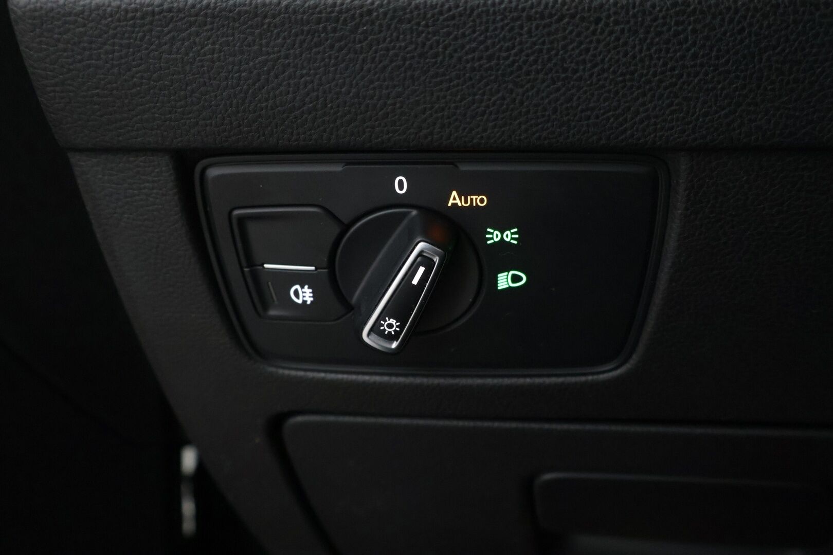 Volkswagen Passat 2018 Variant GTE Plug-In Hybrid 160 kW (218 hv) DSG-automaatti * ACC / BLIS / Matrix LED / 360 kamera / Webasto * - * Lane Assist / Navi / CarPlay / Keyless / Muistipenkki / Vetokoukku *