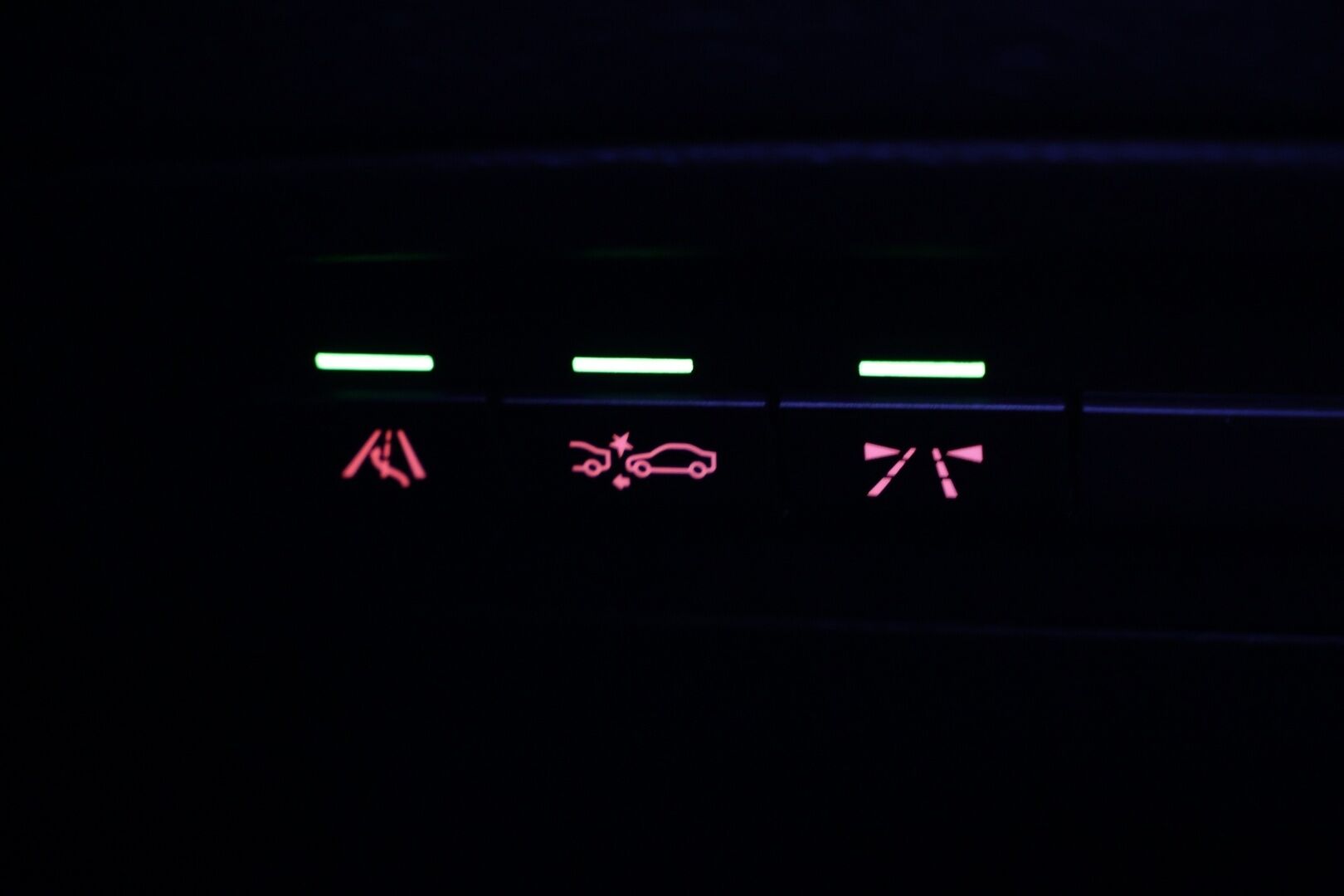 BMW 330 2013 F31 Touring 330d xDrive M-Sport *Panoraama / Muistipenkit / H&K / Adapti vakkari /  360° kamera* - Huippuvarusteltu 330d Xdrive seuraavalle omistajalle