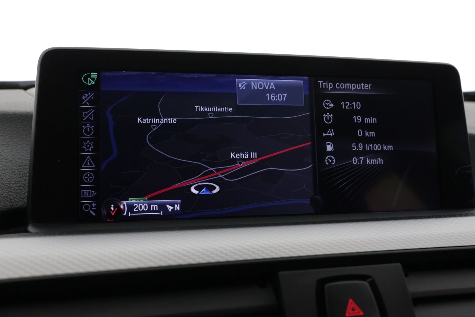 BMW 330 2013 F31 Touring 330d xDrive M-Sport *Panoraama / Muistipenkit / H&K / Adapti vakkari /  360° kamera* - Huippuvarusteltu 330d Xdrive seuraavalle omistajalle