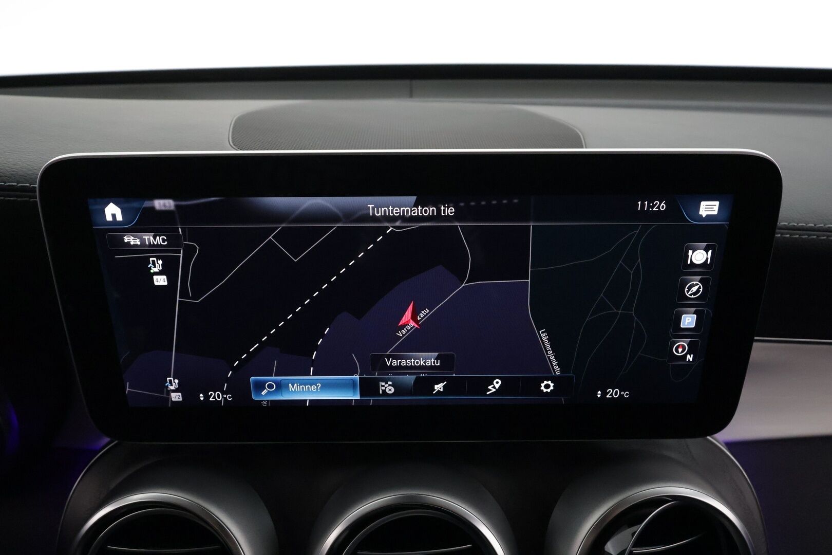 Mercedes-Benz GLC 2022 300 e 4MATIC A Business * Distronic / LED / 360 / Sportpenkit / Katveavustin / Navi * - Suomi-auto / 2x Latauskaapelit / Kahdet renkaat aluvanteilla