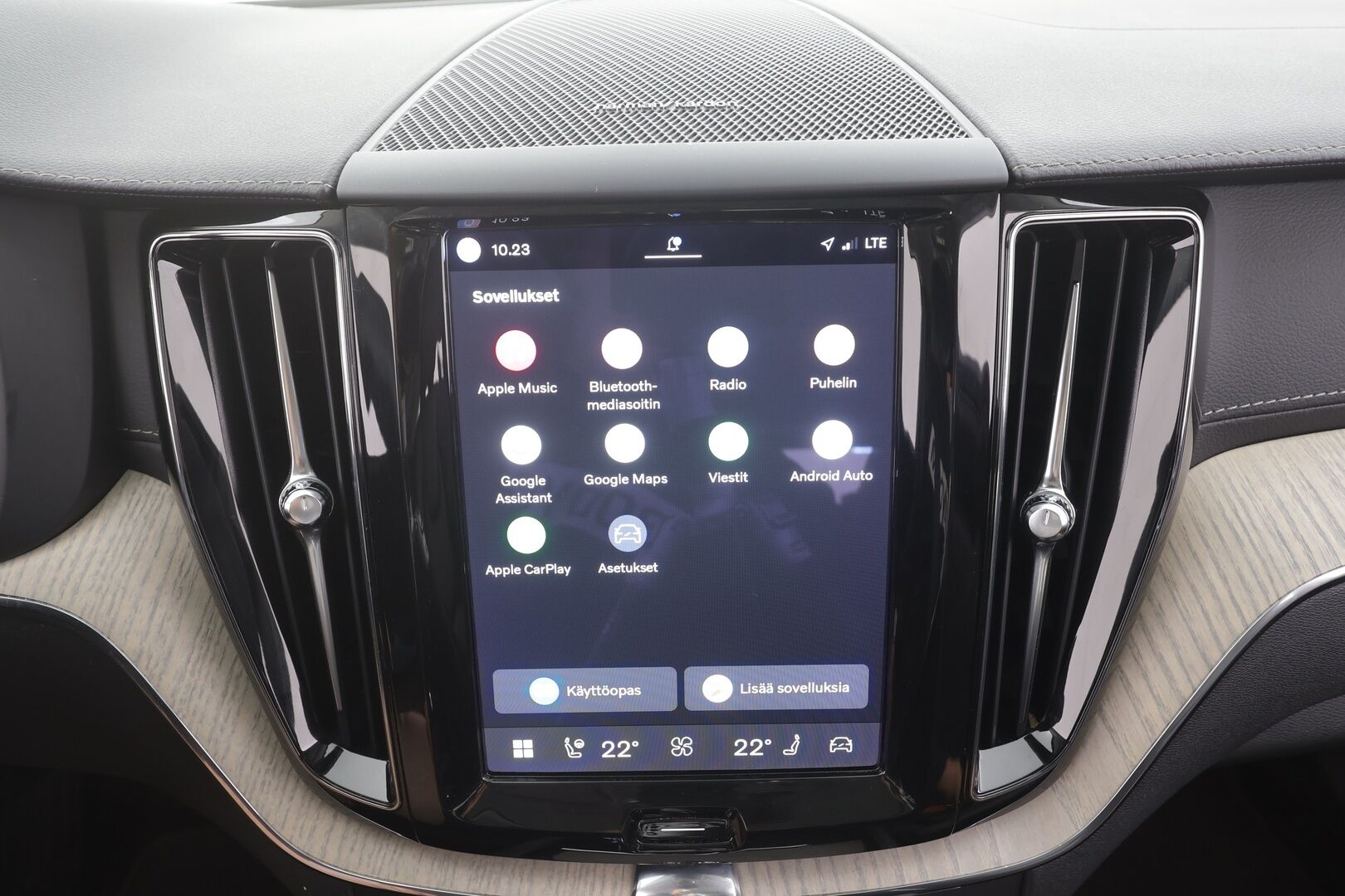 Volvo XC60 2022 T6 AWD Long Range Inscription Edition aut - | ACC | Ilm. muistinahat hieronnalla | Webasto | Koukku | Harman/Kardon | Panorama | Pilot Assist | P.kamera | Full-LED Active | Merkkihuollot | 1-om suomiauto |