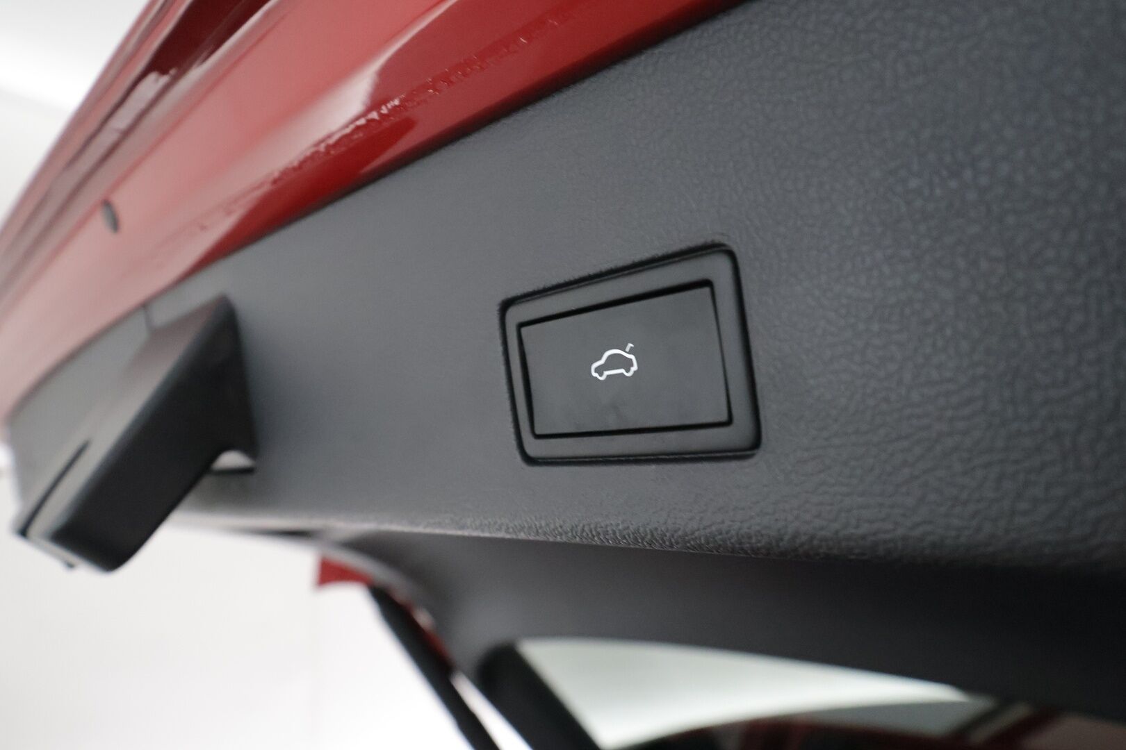 Volkswagen Golf 2022 Variant R-Line 1,5 eTSI 96 kW (MHEV) DSG *Webasto / ACC / Sporttipenkit / Keyless / Kamera / Apple&Android* - 1-om. Suomi-auto / Merkkihuollettu  / Kahdet Vanteet / Viimeisin huolto 81tkm