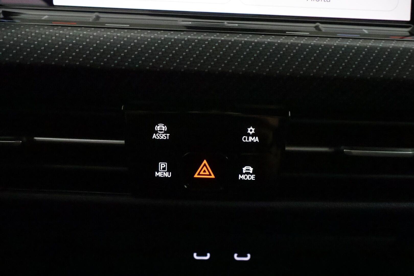 Volkswagen Golf 2022 Variant R-Line 1,5 eTSI 96 kW (MHEV) DSG *Webasto / ACC / Sporttipenkit / Keyless / Kamera / Apple&Android* - 1-om. Suomi-auto / Merkkihuollettu  / Kahdet Vanteet / Viimeisin huolto 81tkm