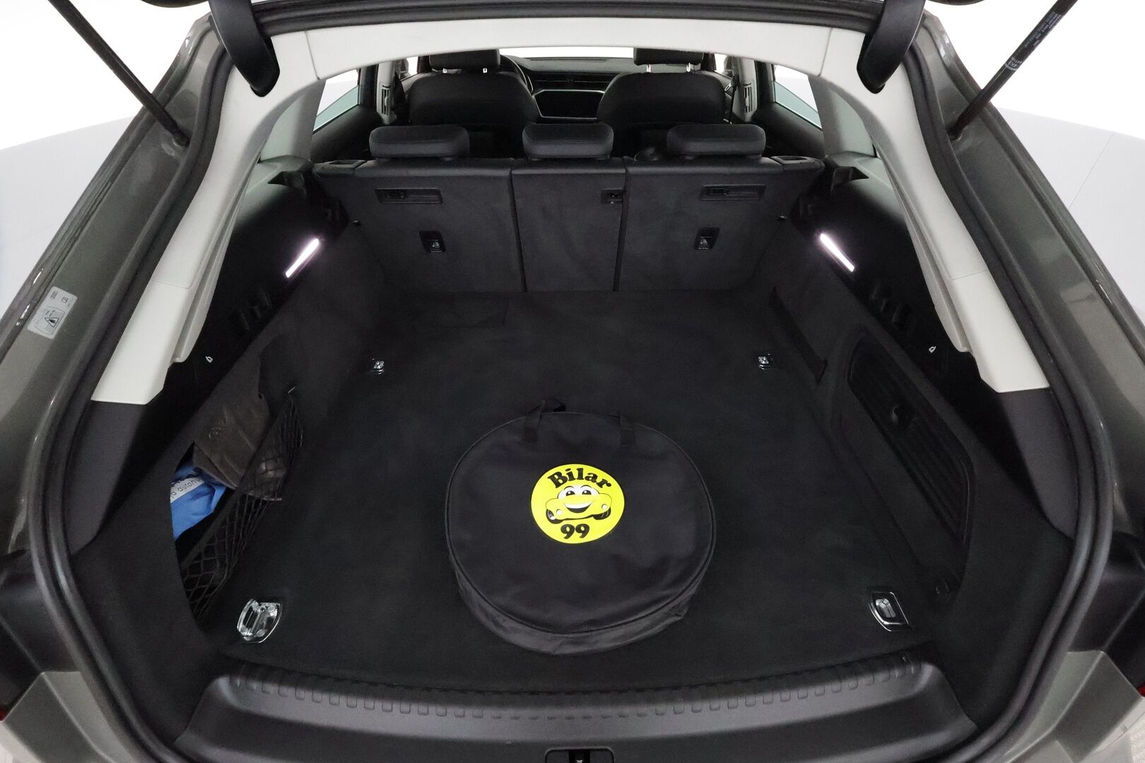 Audi A6 2022 Avant Business Sport 50 TFSI e quattro S-tronic *Matrix-LED / P.Kamera / Navi / Kaistavahti / Sportpenkki Muistilla* - Akku kuntotarkastettu / Suomi-auto / 2x Latauskaapelit / Kahdet Renkaat