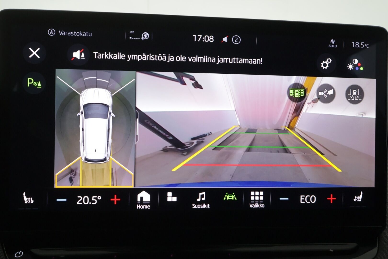 Skoda Enyaq 2022 80 iV - | ACC | ILP | P.Kamera | LED | Muistipenkki | Puolinahat | Keyless | Ratinlämmitys | Apple&Android | 1.Om Suomi-auto | Kahdet Renkaat | Merkkihuollettu |