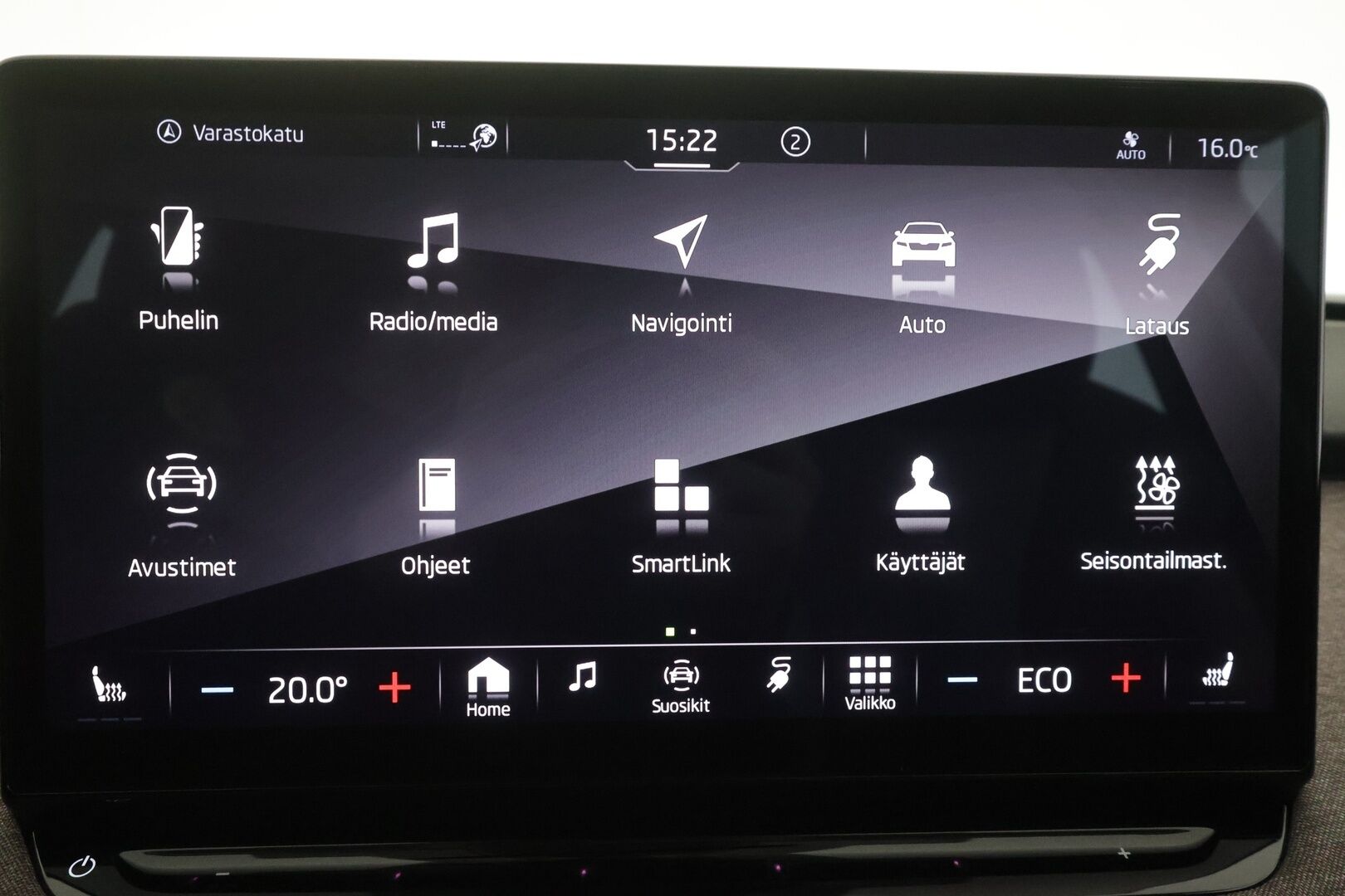 Skoda Enyaq 2022 80 iV - 1- om suomi- auto | ACC | ILP | Muistipenkki | Keyless | Kamera | Side Assist | Lane Assist | Sähk. takaluukku | Ambient | 2x renkaat aluin