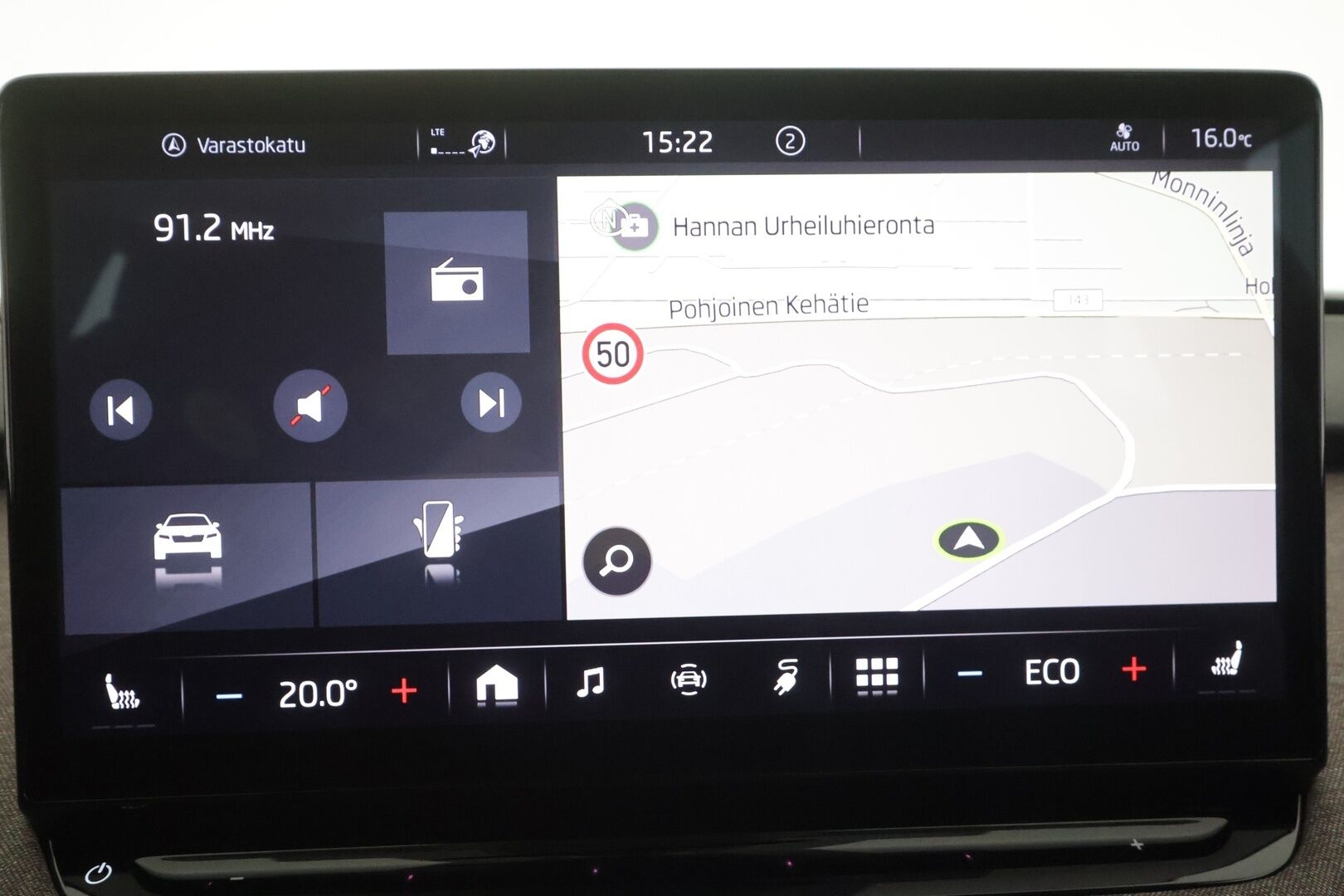 Skoda Enyaq 2022 80 iV - 1- om suomi- auto | ACC | ILP | Muistipenkki | Keyless | Kamera | Side Assist | Lane Assist | Sähk. takaluukku | Ambient | 2x renkaat aluin