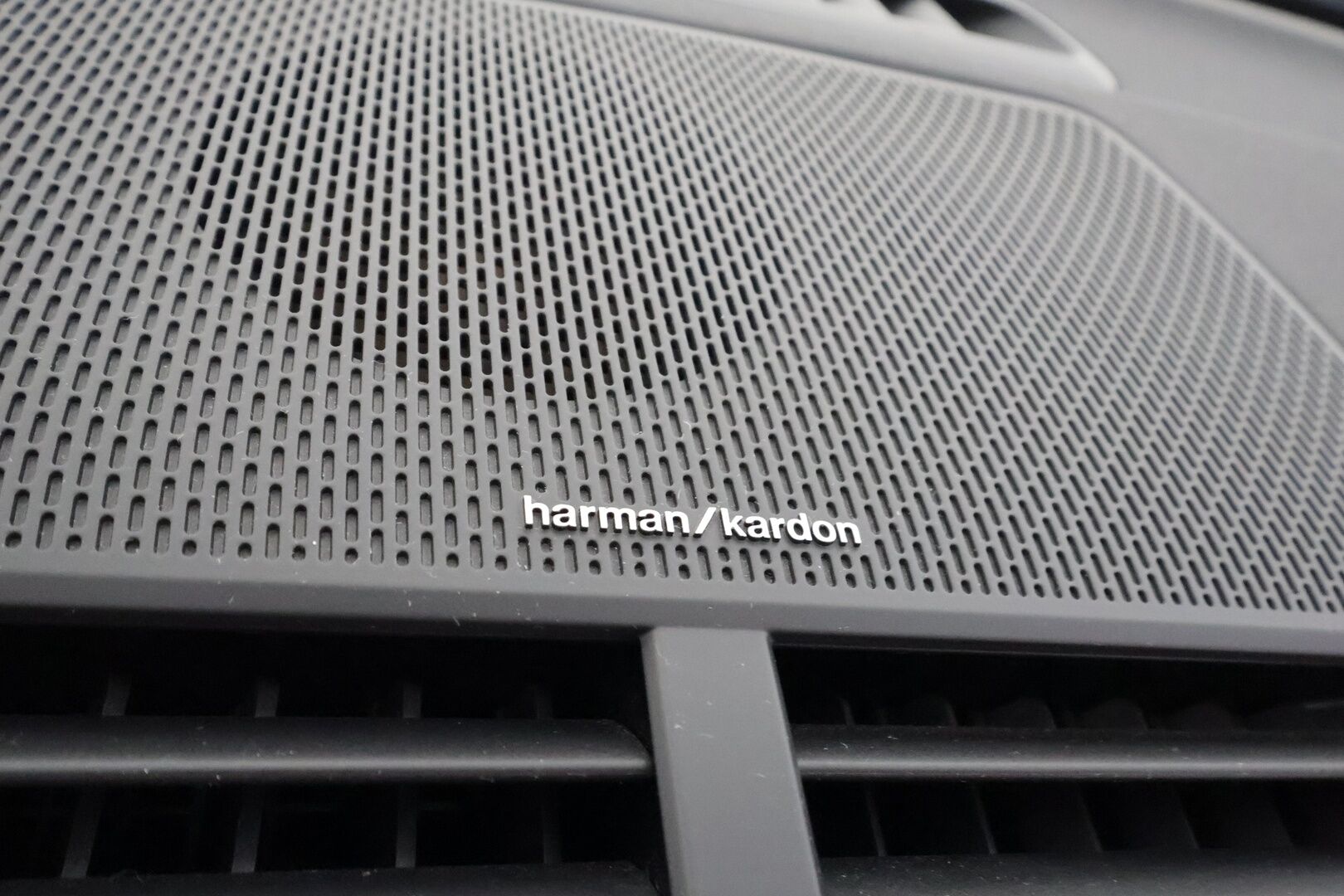 Polestar 2 2022 Long Range Dual Motor, 350kW, 78kWh - | ACC | ILP | Koukku | H/K | Lasikatto | Pixel-LED | 360-Kamera | Muistipenkki | Sporttipenkki | Suomi-auto | Kahdet Renkaat | Merkkihuollettu |