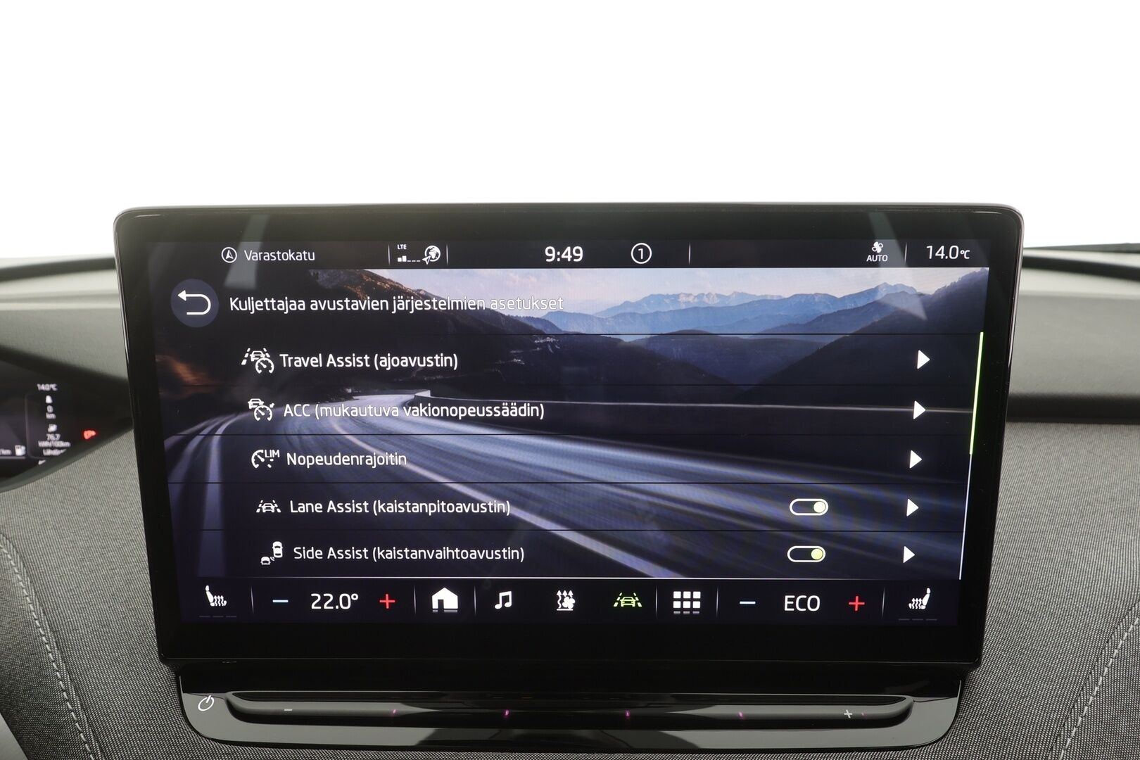 Skoda Enyaq 2022 80 iV - | ACC | ILP | Koukku | P.kamera | LED | Puolinahat | Apple&Android | 1.Om Suomi-auto | Kahdet Renkaat |