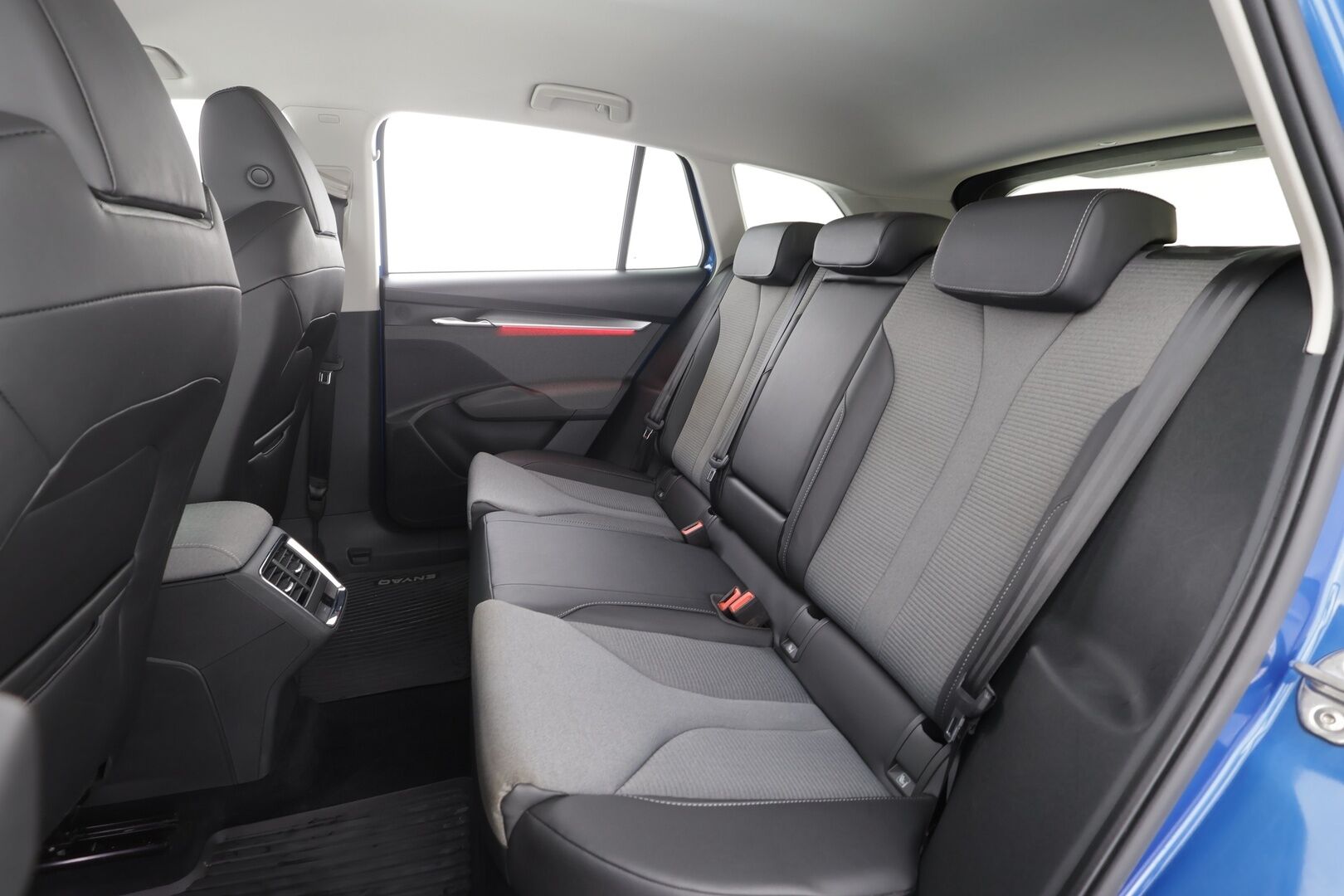 Skoda Enyaq 2022 80 iV - | ACC | ILP | Koukku | P.kamera | LED | Puolinahat | Apple&Android | 1.Om Suomi-auto | Kahdet Renkaat |
