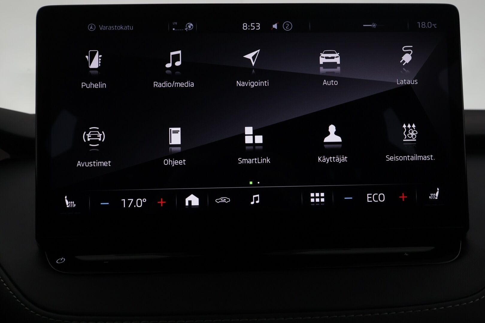 Skoda Enyaq 2022 80x 4x4 SportLine iV - | ACC | ILP | Koukku | P.Kamera | Skoda crystal light Matrix LED | Ratinlämmitys | Keyless | Apple&Android | Suomi-auto | Kahdet Renkaat | Merkkihuollettu |