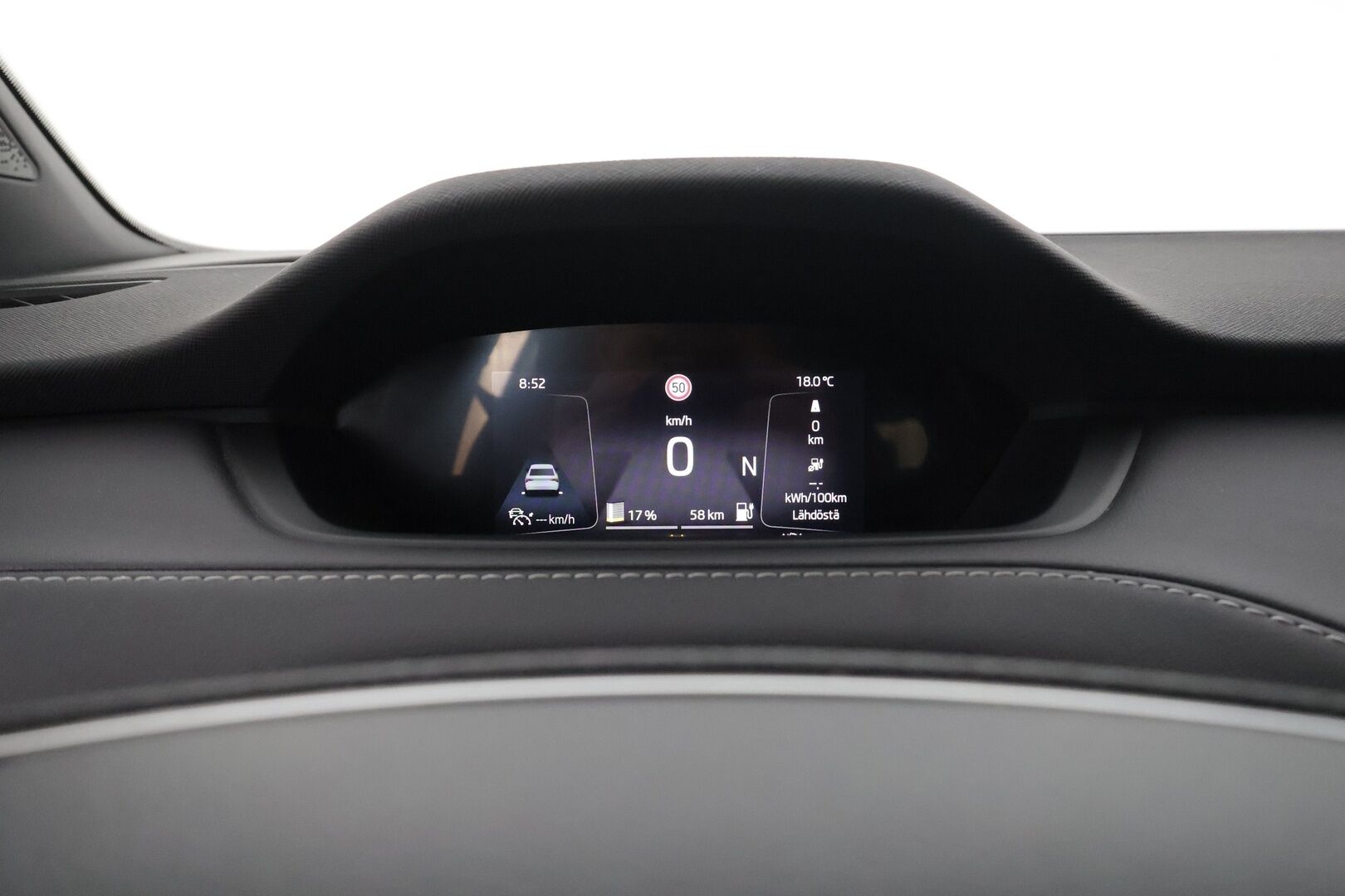 Skoda Enyaq 2022 80x 4x4 SportLine iV - | ACC | ILP | Koukku | P.Kamera | Skoda crystal light Matrix LED | Ratinlämmitys | Keyless | Apple&Android | Suomi-auto | Kahdet Renkaat | Merkkihuollettu |
