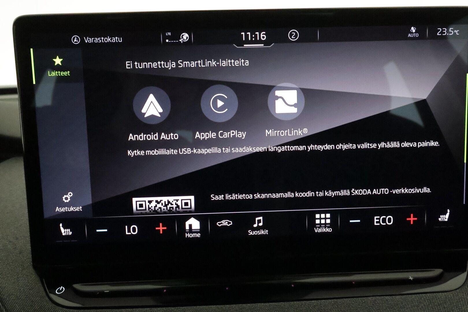 Skoda Enyaq 2022 60 iV **Panorama / Lämpöpumppu / Koukku / ACC / Matrix-LED / P.kamera / Muistipenkki / Navi / Kaistavahti / Keyless** - Suomi-auto / Merkkihuollettu! / **HYVILLÄ KAMOILLA*^*