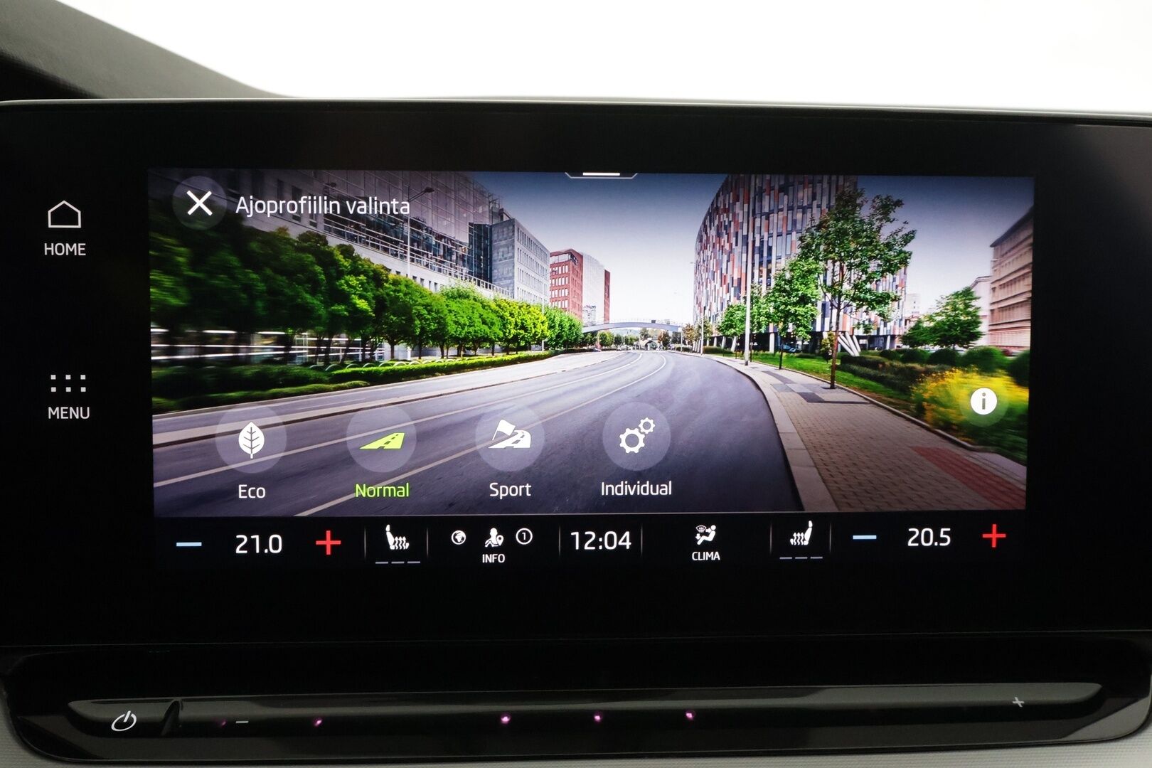 Skoda Octavia 2022 Combi 1.0 TSI Style eTEC DSG Autom. - | ACC | Koukku | Webasto | Matrix | Lane Assist | Side Assist | P.kamera | Keyless | Ambient Light | Lämm. ratti ja tuulilasi | 1-om suomiauto | Merkkihuollot | 