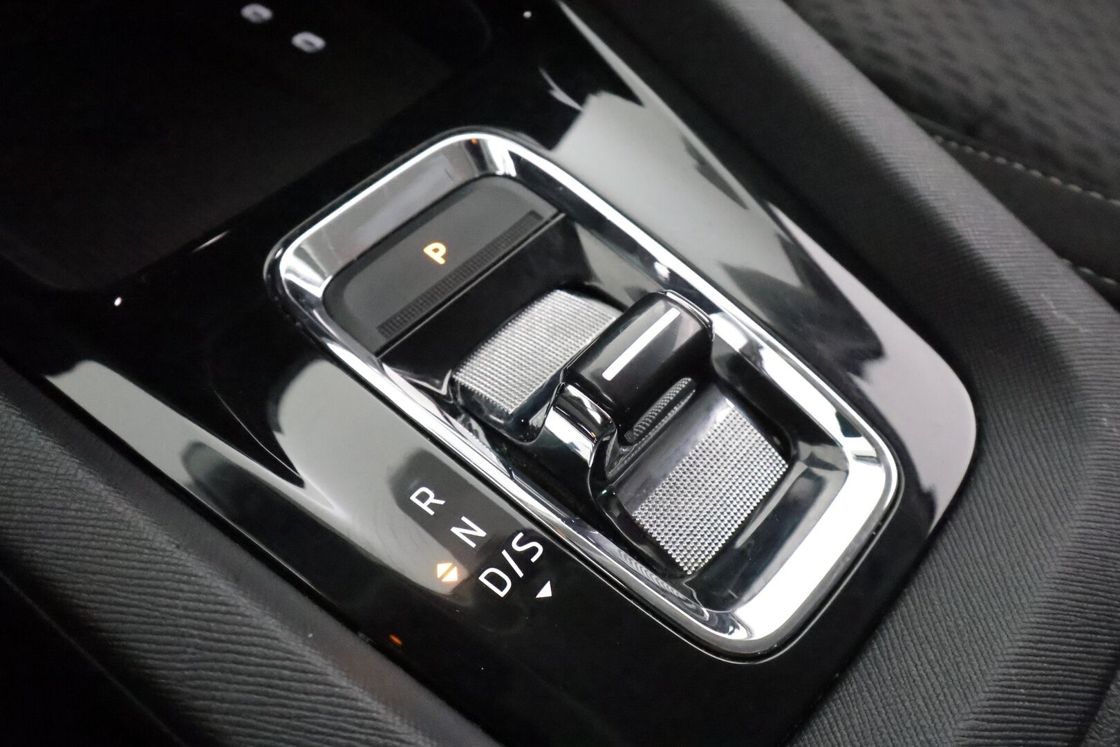 Skoda Octavia 2022 Combi 1.0 TSI Style eTEC DSG Autom. - | ACC | Koukku | Webasto | Matrix | Lane Assist | Side Assist | P.kamera | Keyless | Ambient Light | Lämm. ratti ja tuulilasi | 1-om suomiauto | Merkkihuollot | 