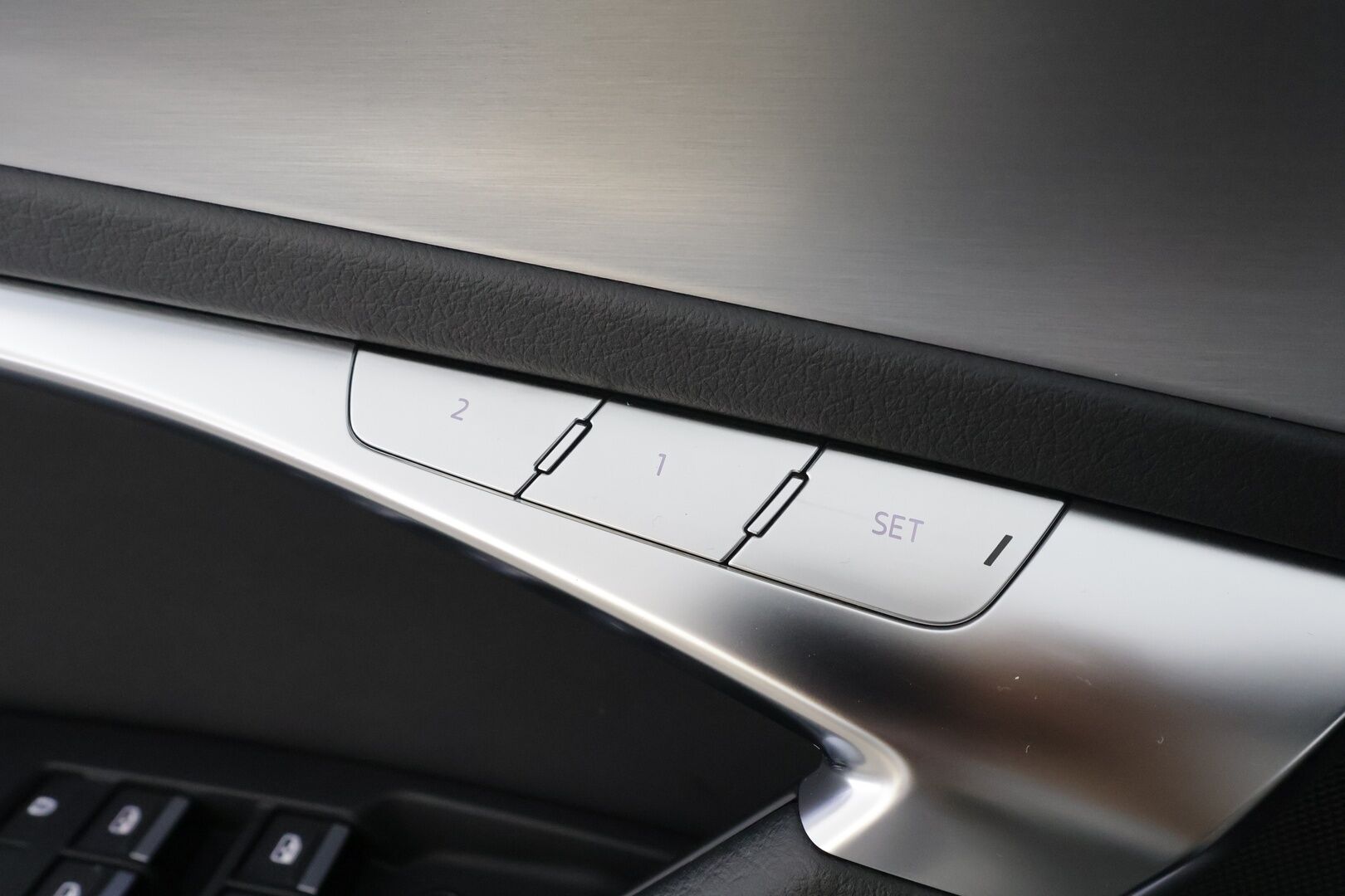 Audi A6 2022 Avant Business Sport 55 TFSI e quattro S-tronic Electrified Edition * ACC / Matrix / Koukku / P.Kamera / Muistipenkki * - 1-om Suomi-auto / Kahdet renkaat 