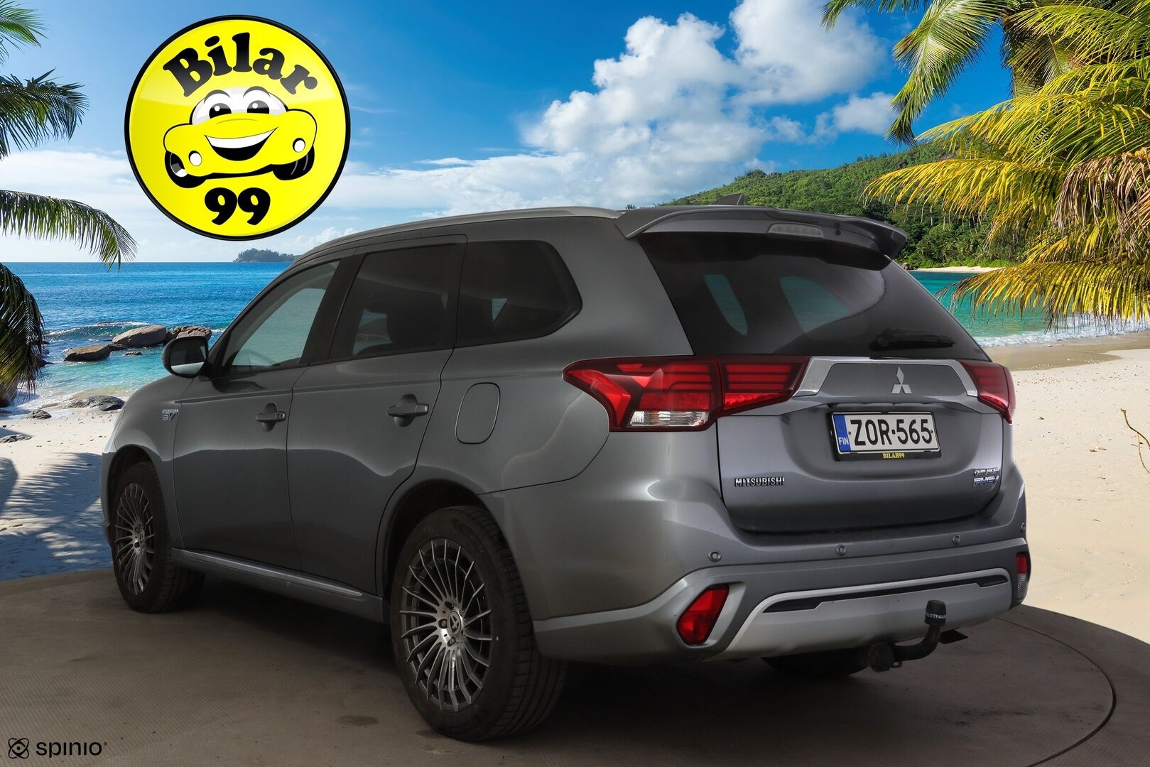 Mitsubishi Outlander PHEV 2019 *ACC / Peruutuskamera / Kaistavahti / Lohkolämmitin / Puolinahkasisusta * - * Kahdet hyväkuntoiset renkaat alumiinivanteilla / Merkkihuollettu *