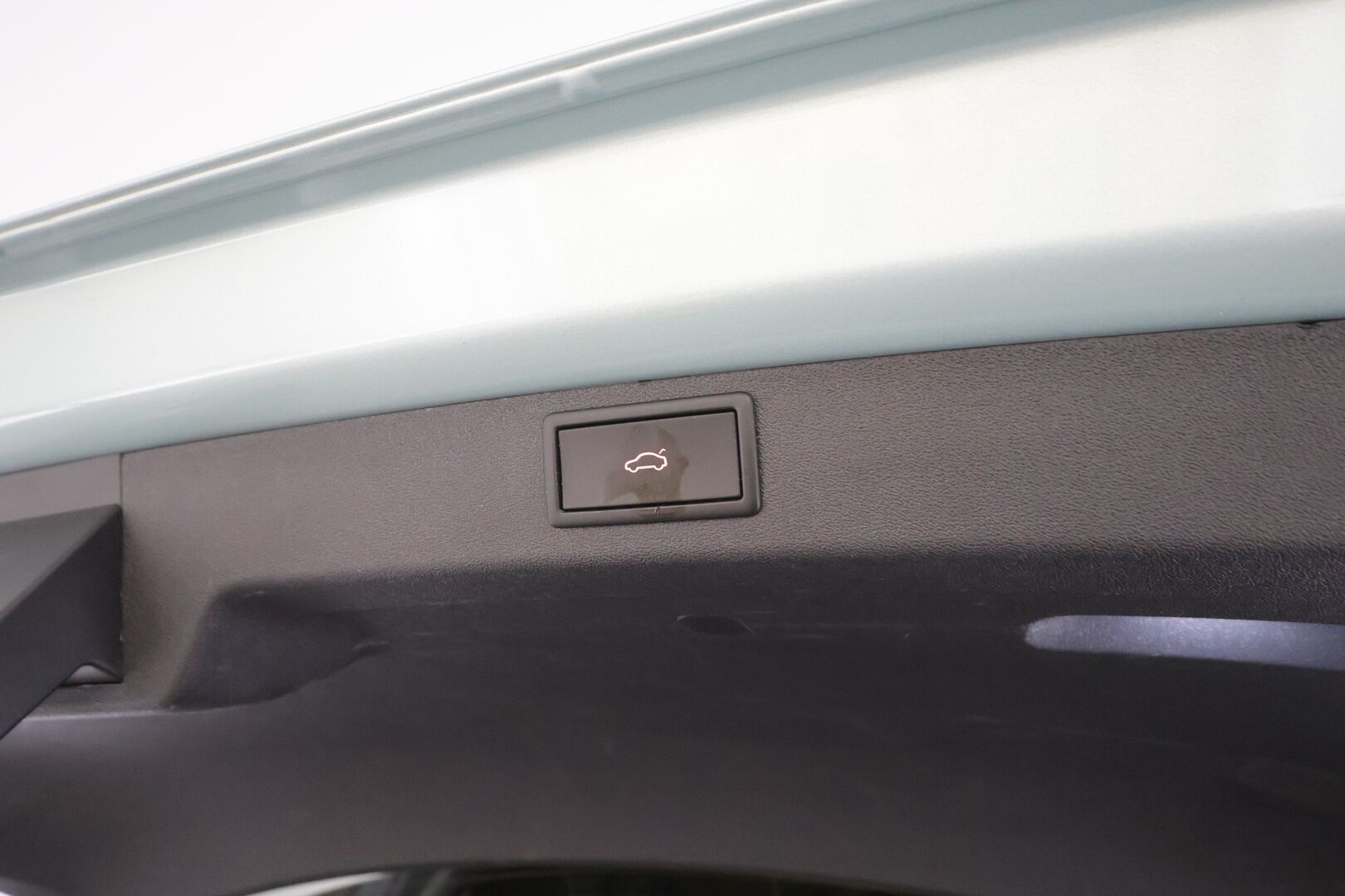 Skoda Enyaq 2022 80 iV - | ACC | ILP | 360-Kamera | Skoda Crystal Light | Puolinahat | Ratinlämmitys | Keyless | Apple&Android | 1.Om Suomi-auto | Kahdet Renkaat | Merkkihuollettu |