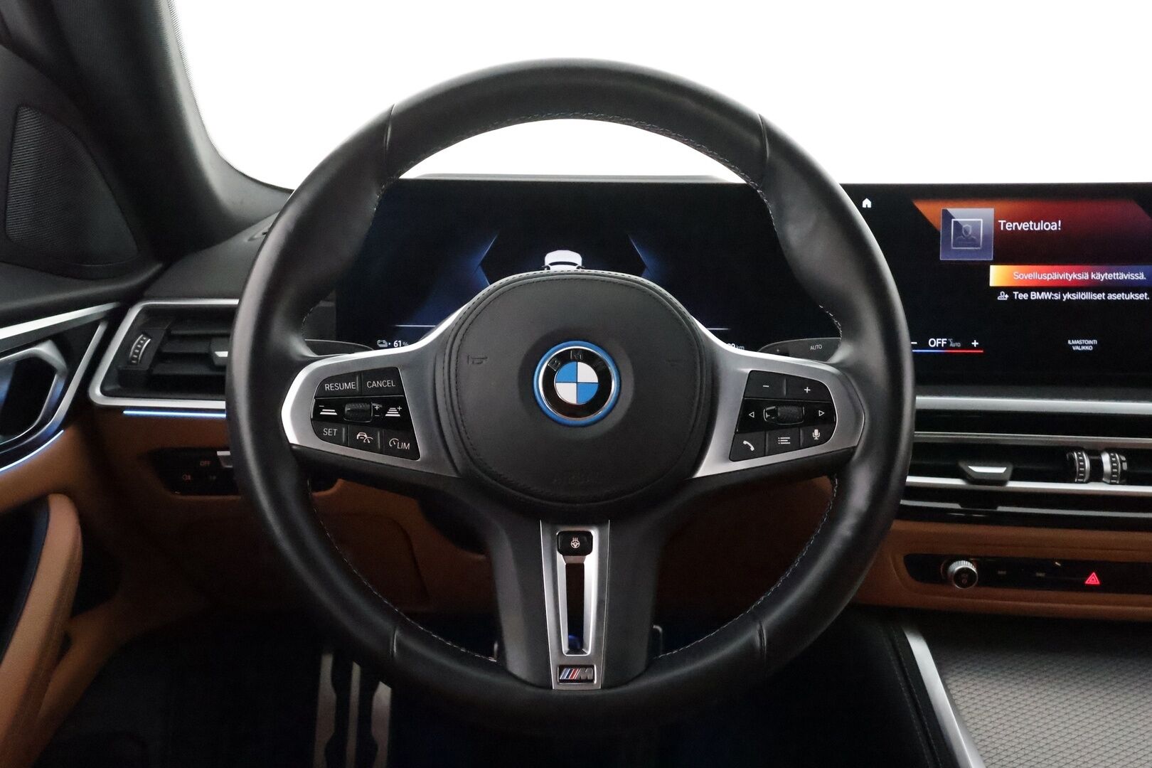 BMW I4 M50 2022 M50 Charged Plus M-Sport **Adapt. vakkari / Laser LED / Hifi / 360 Kamera / ComfortAccess / Koukku** - 3,99 % KORKOTARJOUS TÄHÄN AUTOON -  1-om. Suomi-auto / Akku kuntotarkastettu / Kahdet renkaat 