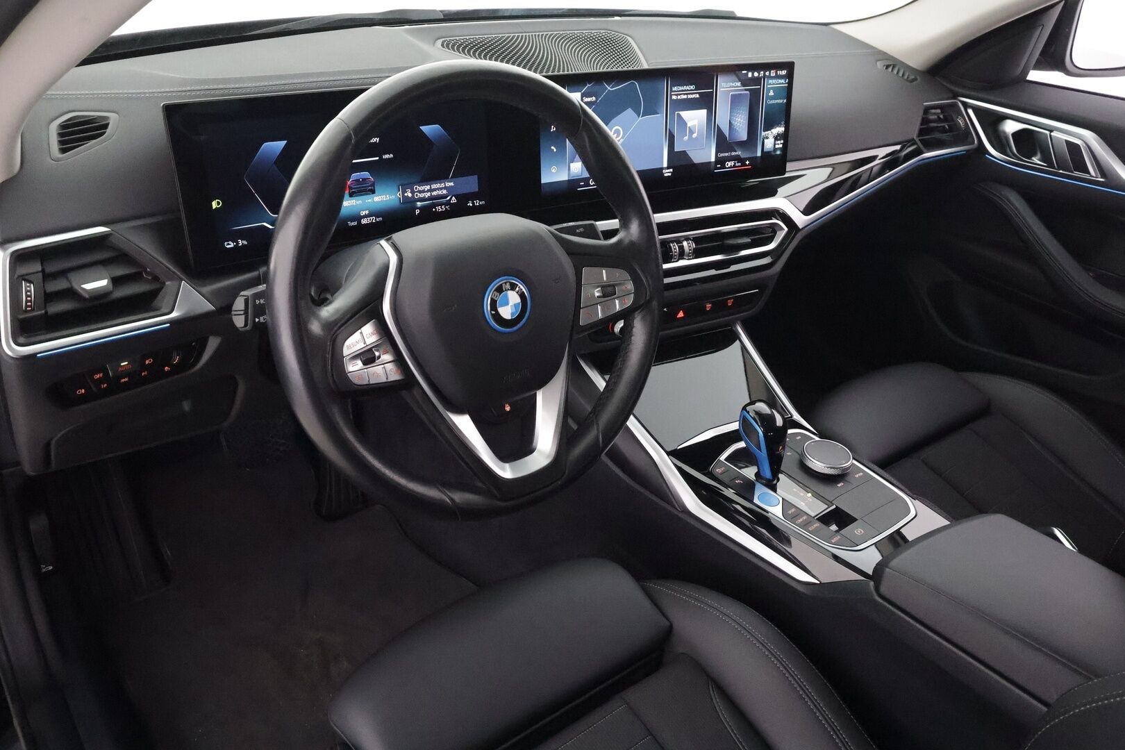 BMW i4 2022 eDrive40 - | ACC | ILP | Sporttipenkit | HiFi | Comfort Access | Ambient Light | Puolinahat | P.kamera | LED | Lane Assist | Lämm. ratti | 1-om suomiauto | 2x renkaat aluin | 