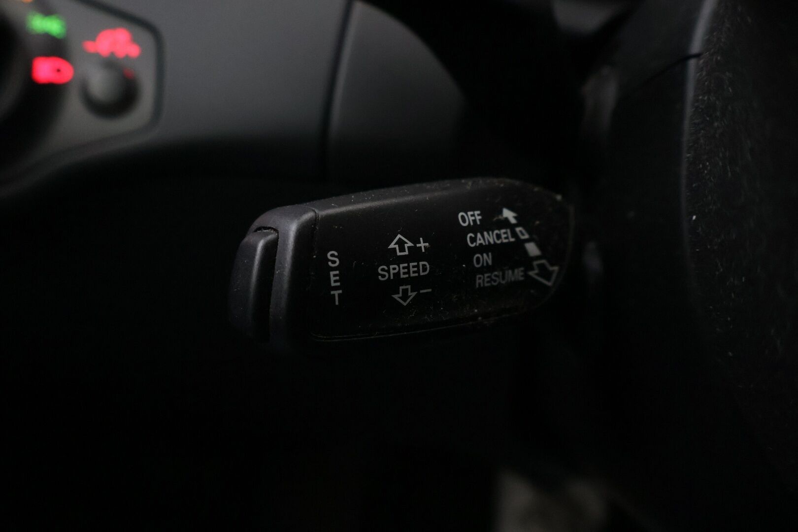 Audi A4 2013 Avant Business 2,0 TDI 130 kW quattro S tronic YritysOutlet - Myydään vain yrityksille - Kahdet renkaat alumiini vantein! / Koriltaan siisti / Ajolleen hyvä