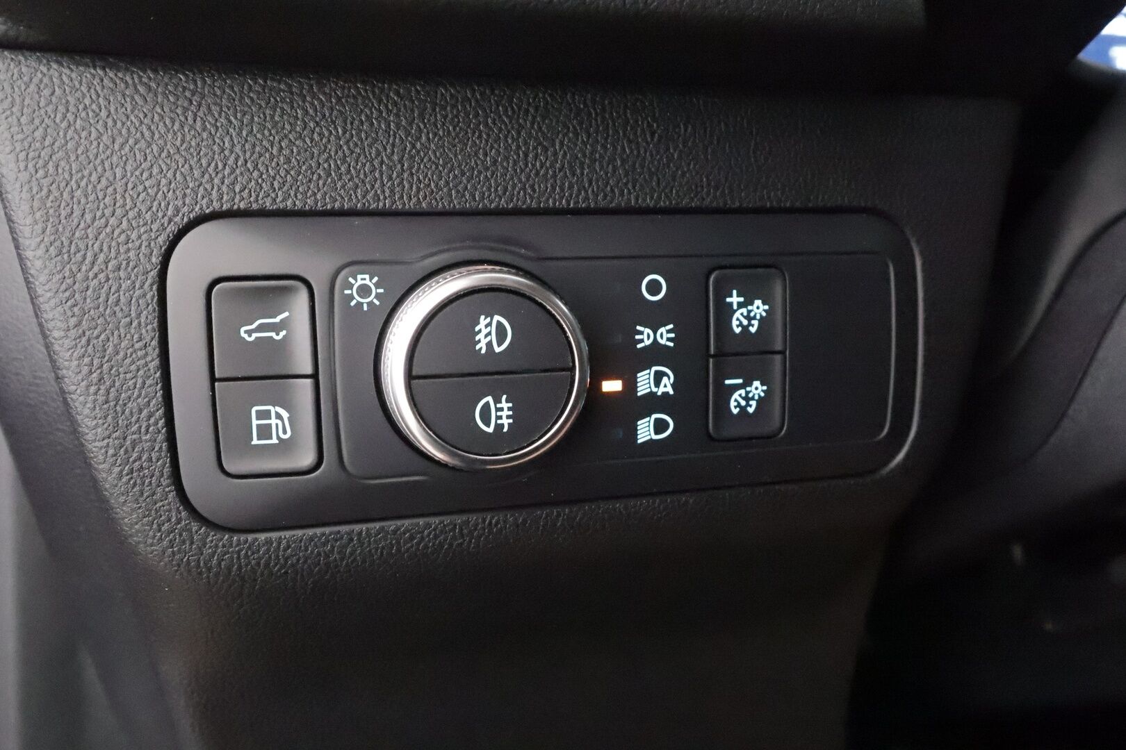 Ford Kuga 2023 2,5 Ladattava hybridi (PHEV) 225hv CVT FWD ST-Line X 5-ovinen - | B&O | HUD | ACC | LED | P.Kamera | Sähköpenkki | Navi | Kaistavahti | Keyless | Katveavustin | Dgimittaristo | 1-om suomi-auto | 2x Latauskaapelit | Kahdet renkaat |
