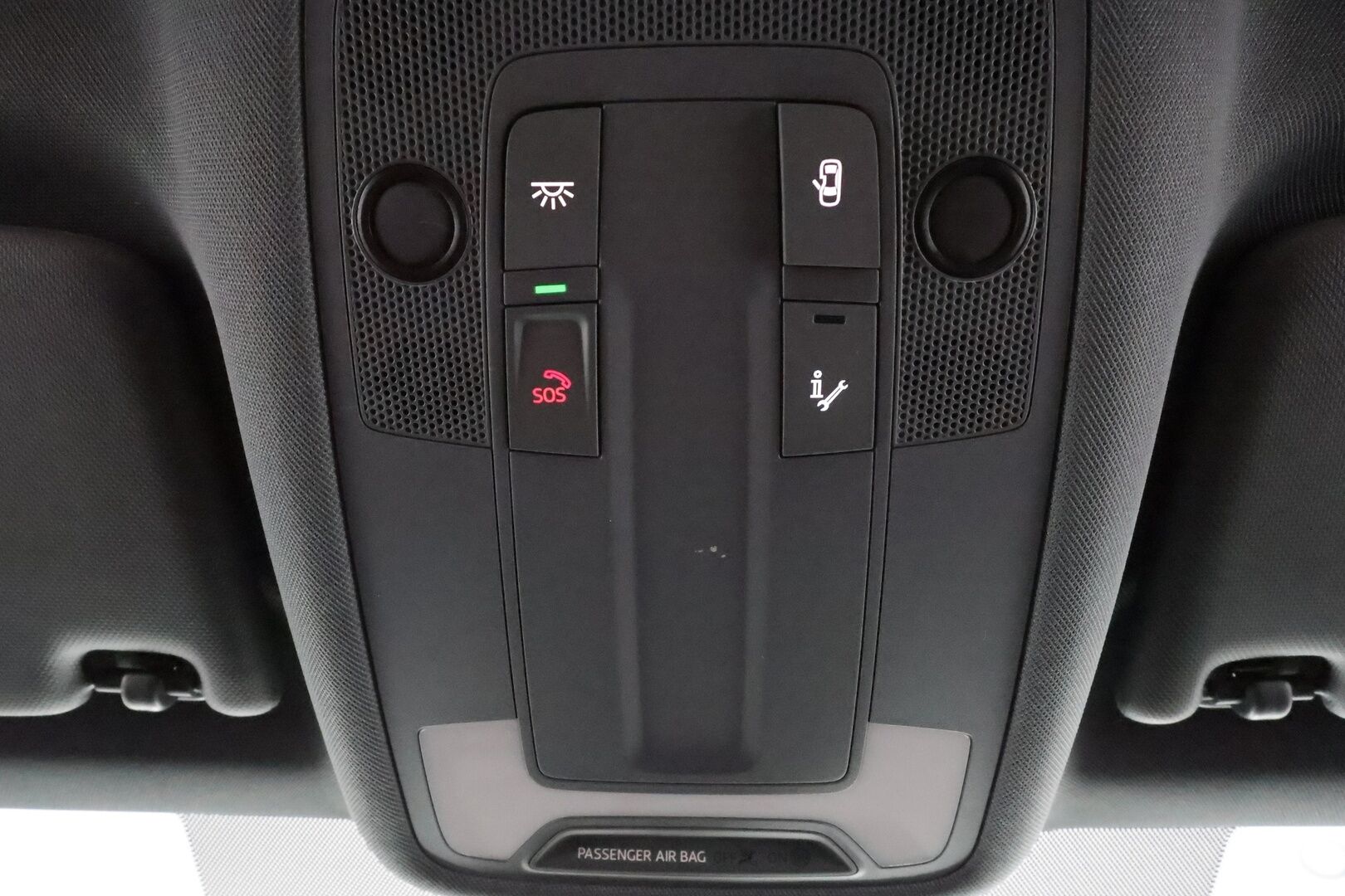 Audi A3 2023 Sportback Progress 40 TFSI e 150kW S tronic * ACC / P.tutkat / Sporttipenkit / KeylessGo / Digimittaristo * - 1.Om Suomi-auto / Kahdet renkaat aluvanteilla / Merkkihuollettu