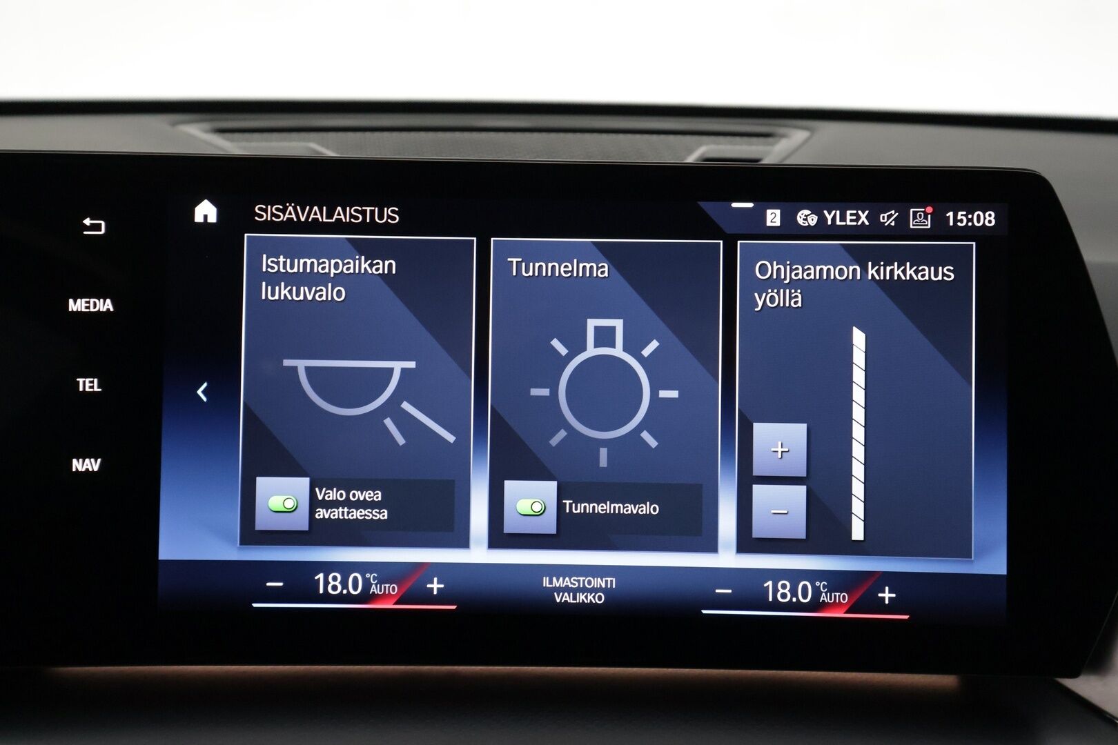 BMW X1 2023 U11 30e xDrive Charged Edition M Sport - | ACC | Lisälämmitin | Widescreen | Sporttinahat | P.Kamera | Ratinlämmitys | Adaptiivinen alusta | Apple&Android | Suomi-auto | Kahdet Renkaat |