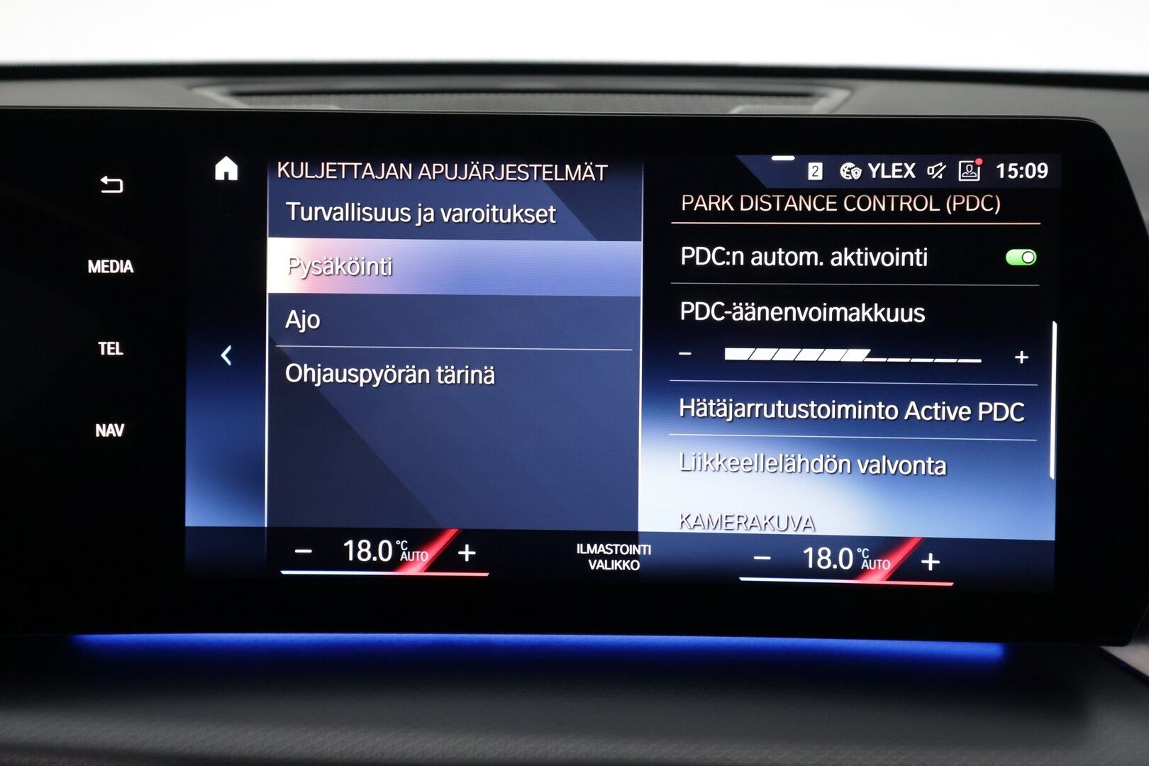 BMW X1 2023 U11 30e xDrive Charged Edition M Sport - | ACC | Lisälämmitin | Widescreen | Sporttinahat | P.Kamera | Ratinlämmitys | Adaptiivinen alusta | Apple&Android | Suomi-auto | Kahdet Renkaat |