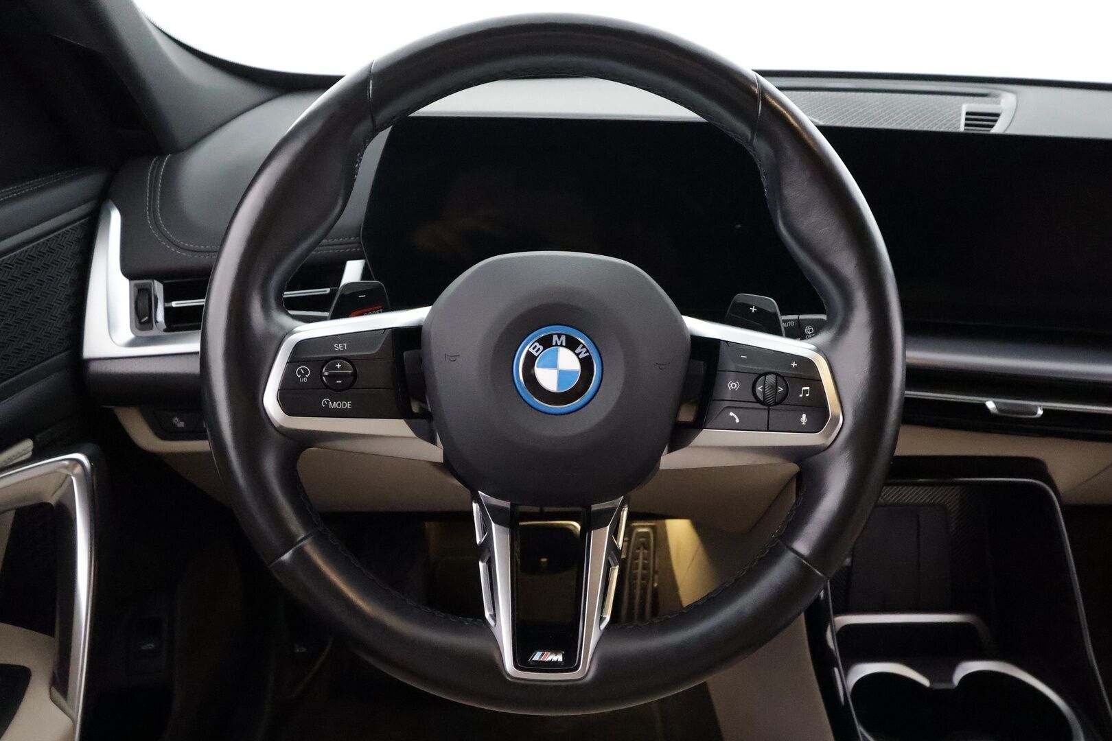 BMW X1 2023 U11 30e xDrive Charged Edition M Sport - | ACC | Lisälämmitin | Widescreen | Sporttinahat | P.Kamera | Ratinlämmitys | Adaptiivinen alusta | Apple&Android | Suomi-auto | Kahdet Renkaat |