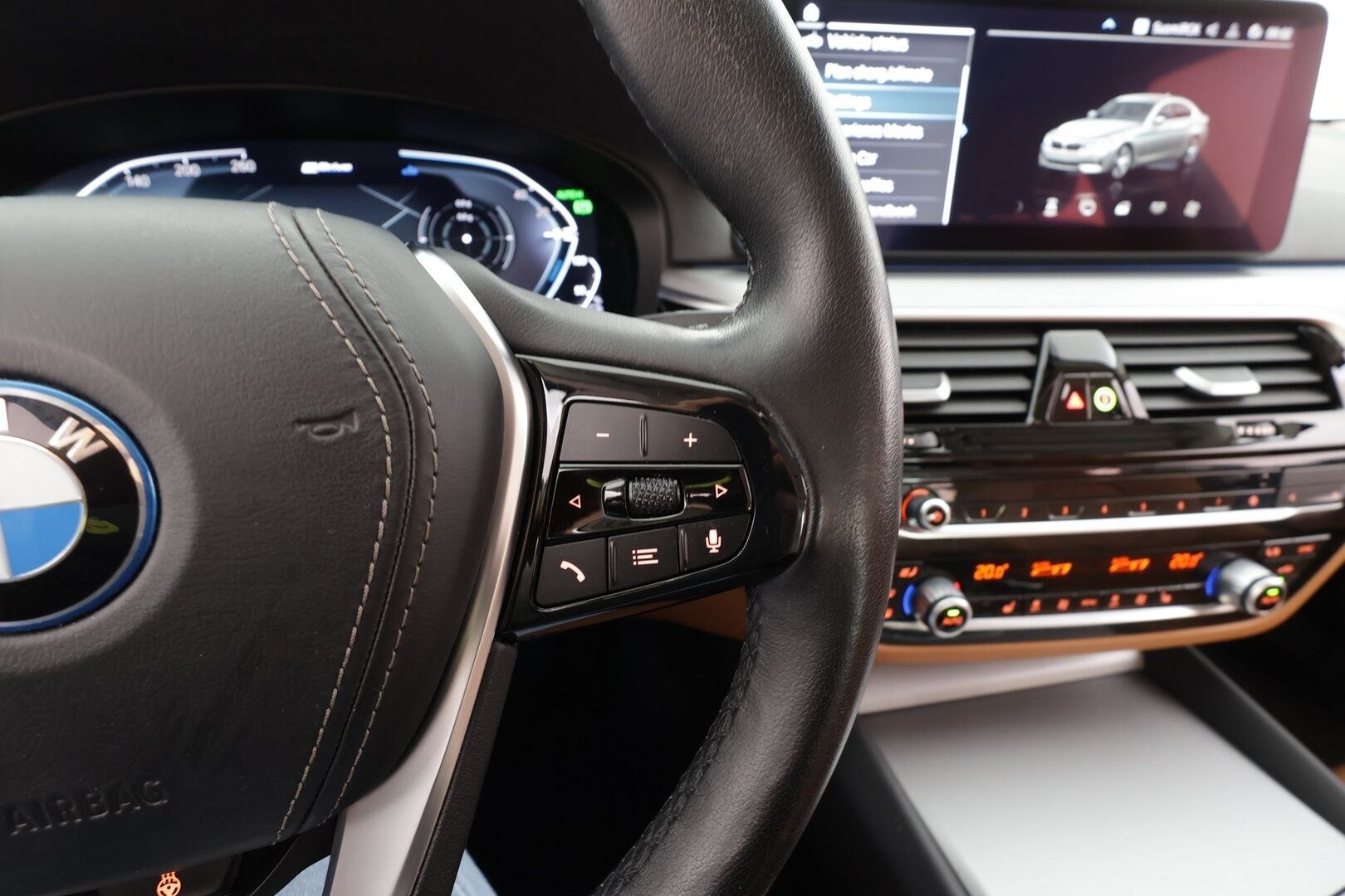 BMW 530 2023 G30 Sedan 530e xDrive A Charged Edition * Vakkari / Comfort access / Kattoluukku / Osasähköt / P.kamera / Sporttinahat * - 1.Om Suomi-auto / Merkkihuolto / Kahdet Renkaat - HULLUT AVAJAISHULINAT KORKOTARJOUS 3,29 %