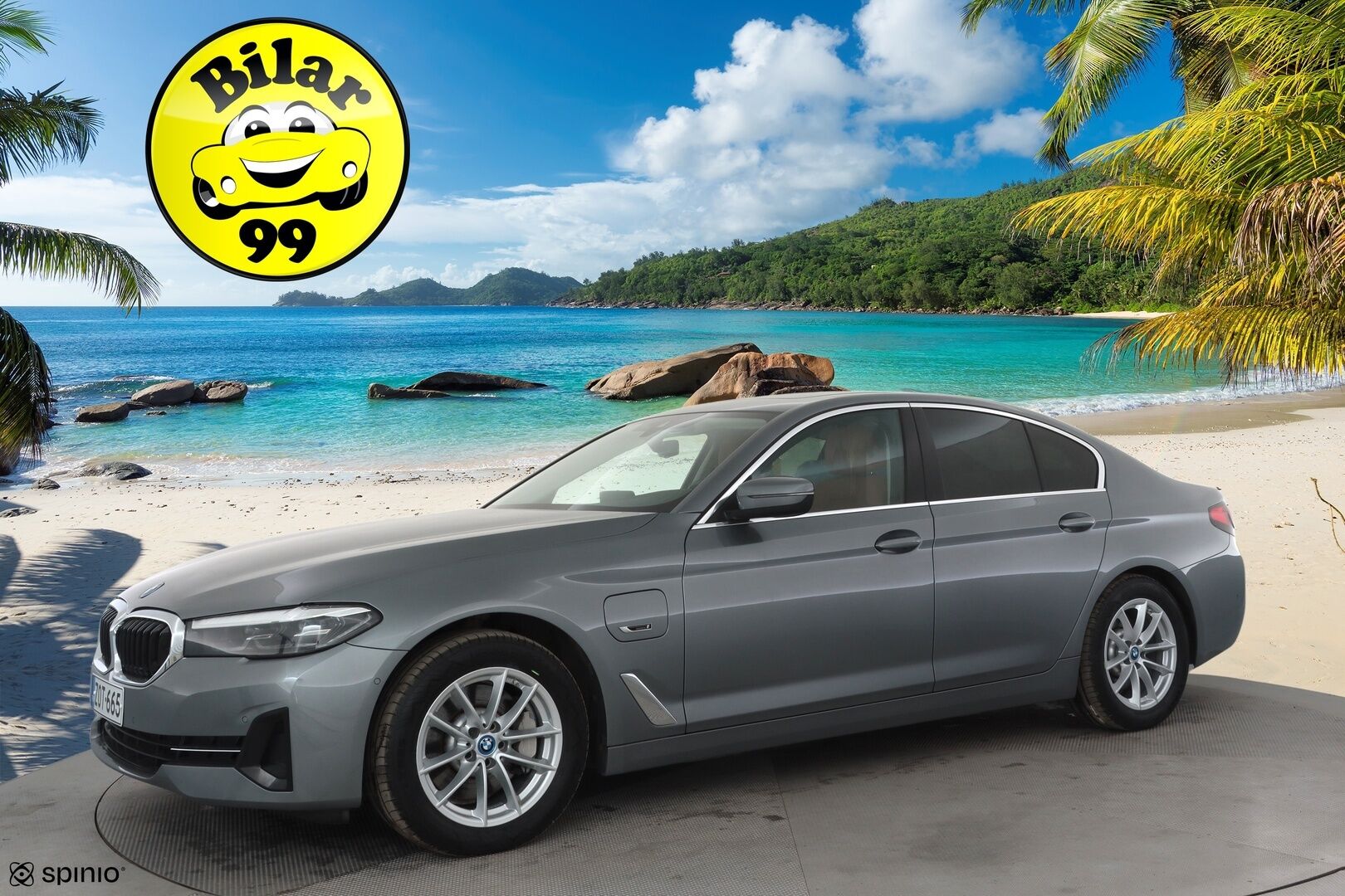 BMW 530 2023 G30 Sedan 530e xDrive A Charged Edition * Vakkari / Comfort access / Kattoluukku / Osasähköt / P.kamera / Sporttinahat * - 1.Om Suomi-auto / Merkkihuolto / Kahdet Renkaat - HULLUT AVAJAISHULINAT KORKOTARJOUS 3,29 %