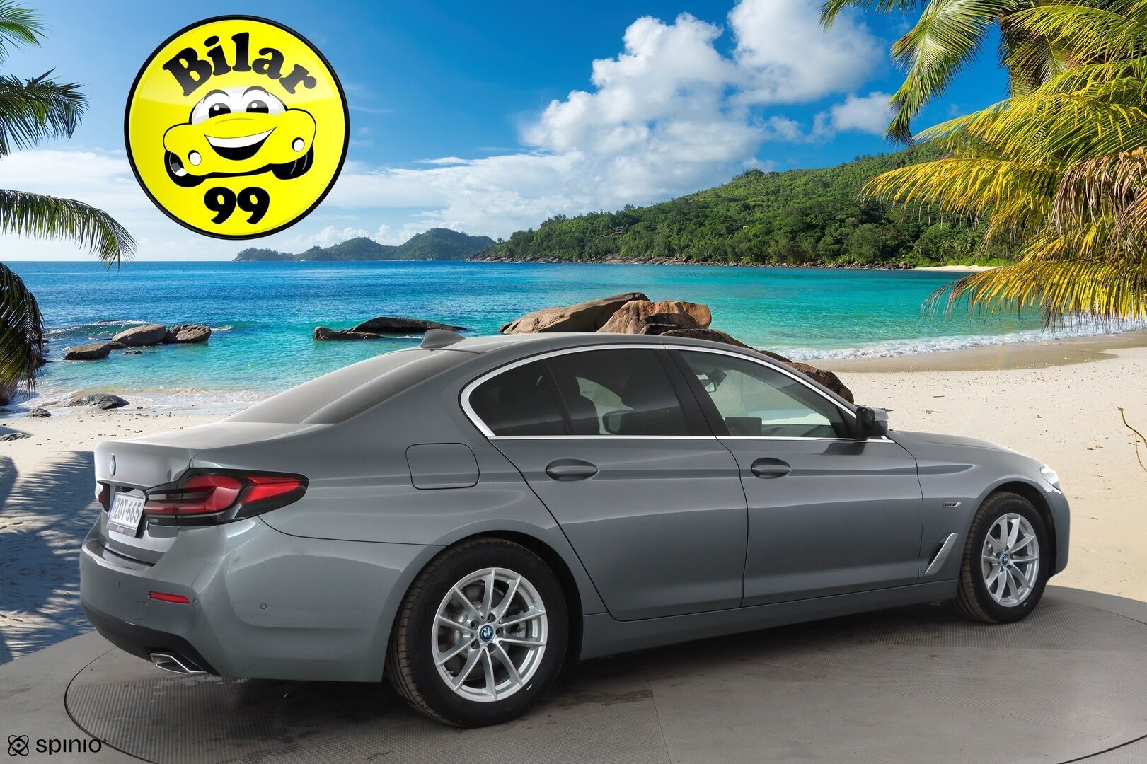 BMW 530 2023 G30 Sedan 530e xDrive A Charged Edition * Vakkari / Comfort access / Kattoluukku / Osasähköt / P.kamera / Sporttinahat * - 1.Om Suomi-auto / Merkkihuolto / Kahdet Renkaat - HULLUT AVAJAISHULINAT KORKOTARJOUS 3,29 %