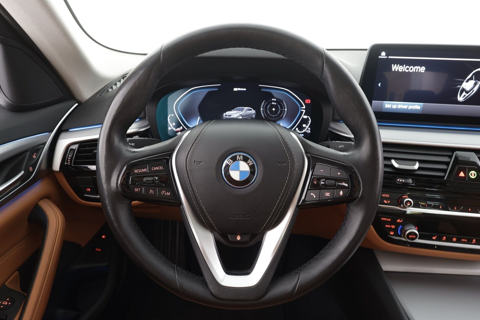 BMW 530 2023 G30 Sedan 530e xDrive A Charged Edition * Vakkari / Comfort access / Kattoluukku / Osasähköt / P.kamera / Sporttinahat * - 1.Om Suomi-auto / Merkkihuolto / Kahdet Renkaat - HULLUT AVAJAISHULINAT KORKOTARJOUS 3,29 %